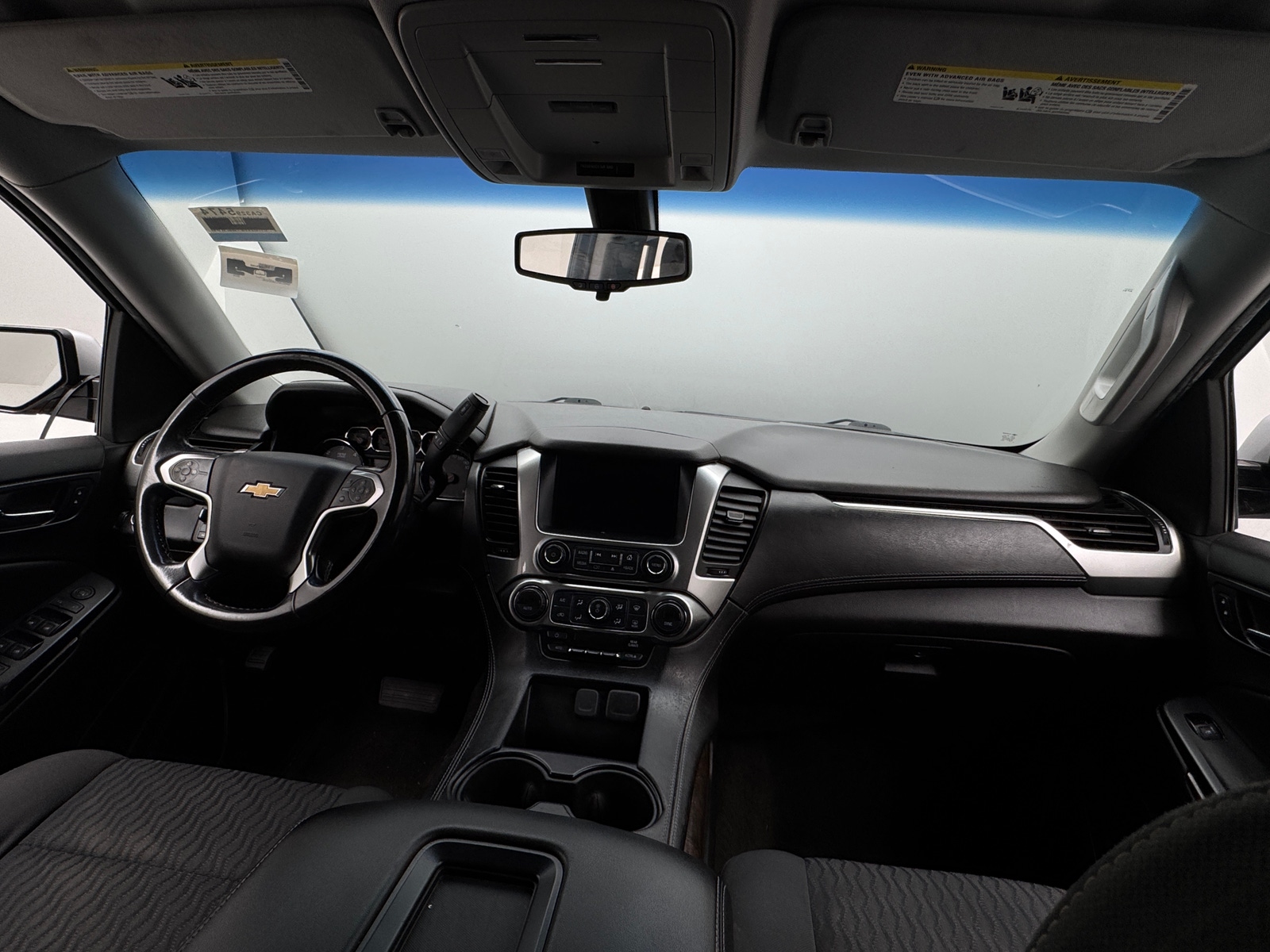 Thumbnail: 2018 Chevrolet Tahoe - 3