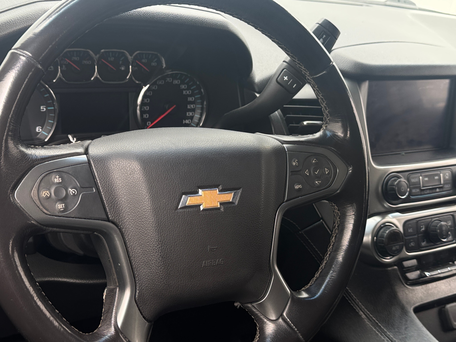 Thumbnail: 2018 Chevrolet Tahoe - 5