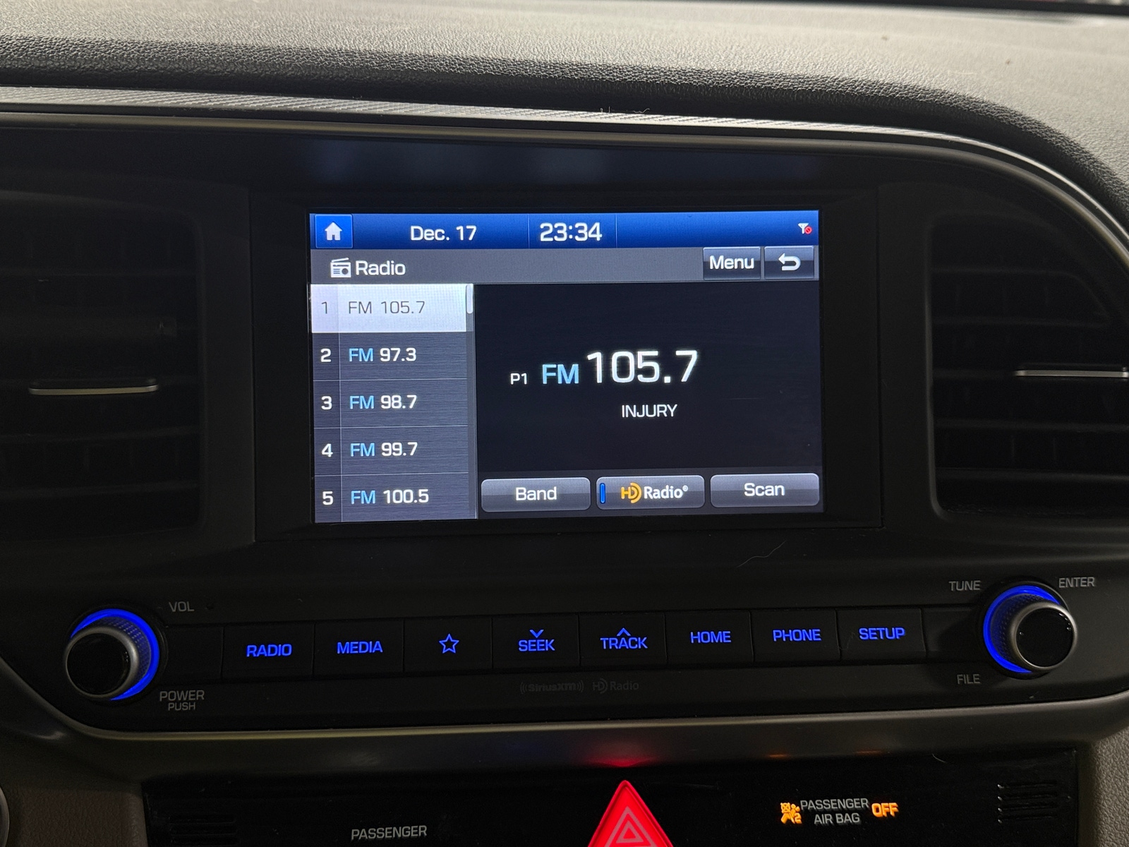 Thumbnail: 2020 Hyundai Elantra - 4