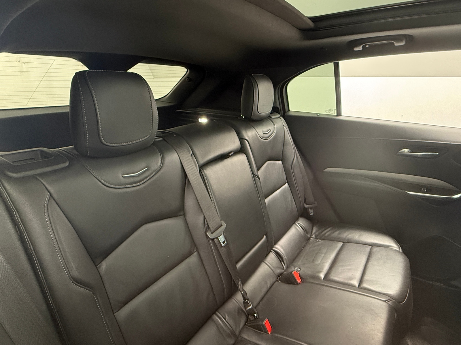 Thumbnail: 2020 Cadillac XT4 - 5