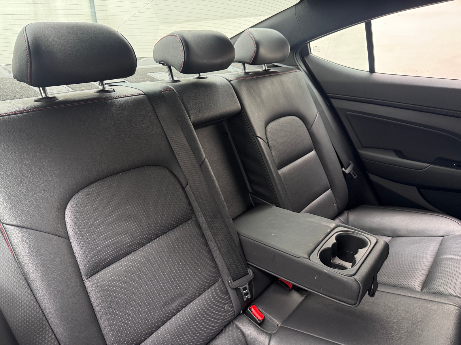 Thumbnail: 2018 Hyundai Elantra - 5