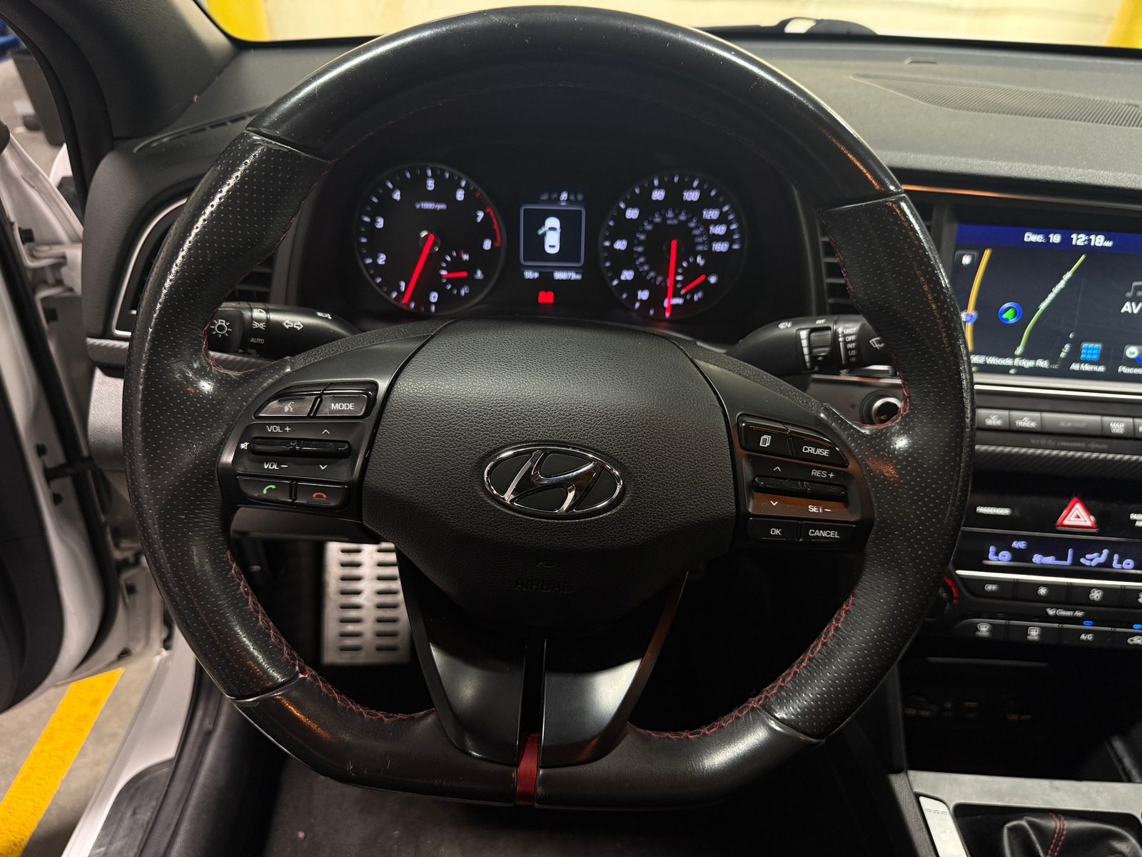 Thumbnail: 2018 Hyundai Elantra - 4