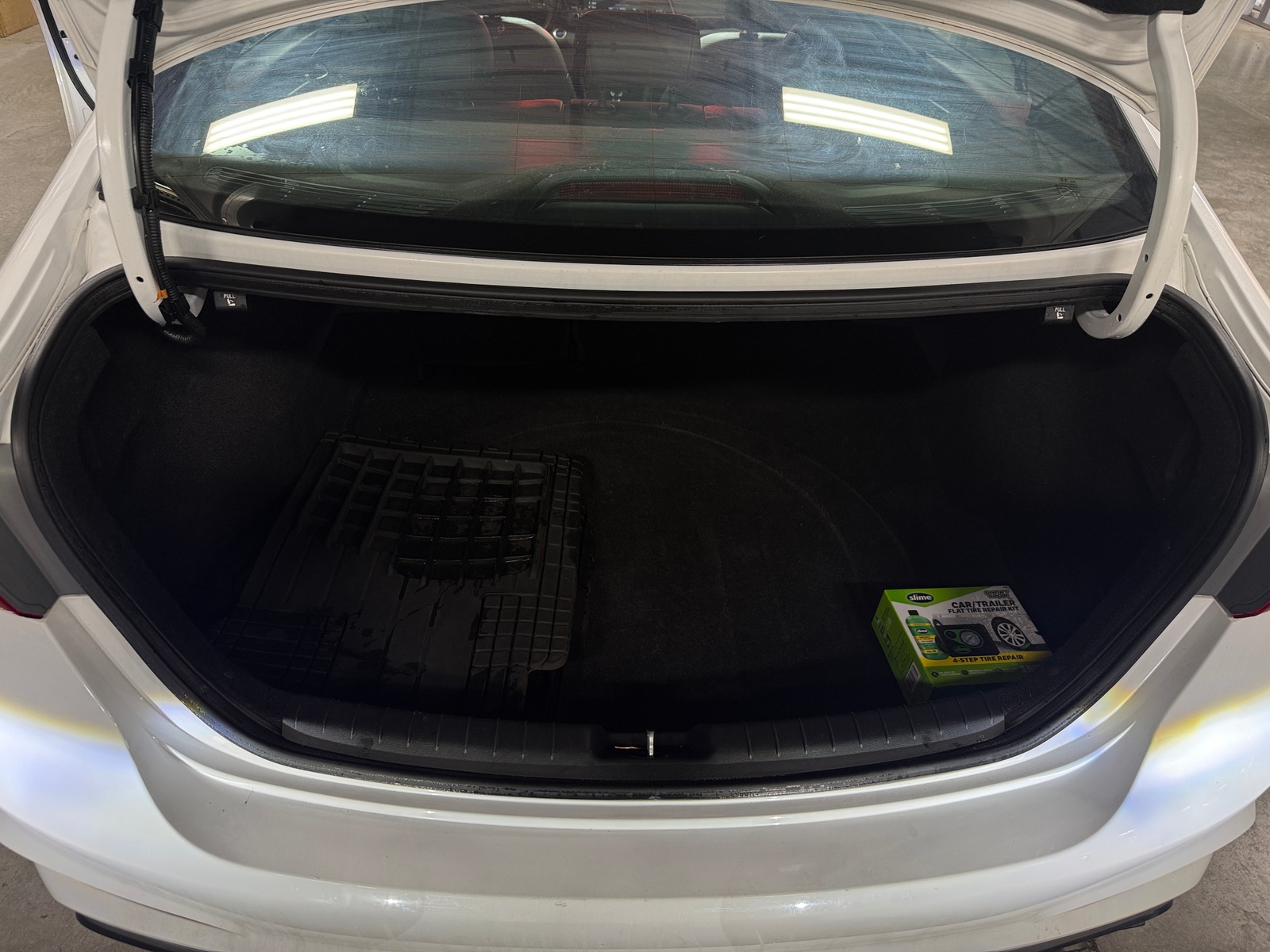 Thumbnail: 2018 Hyundai Elantra - 6