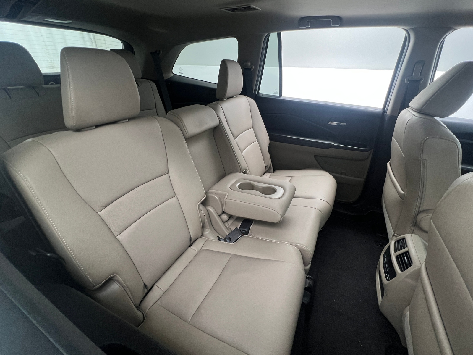 Thumbnail: 2016 Honda Pilot - 5