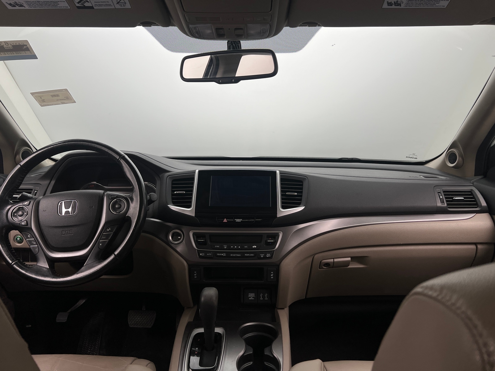 Thumbnail: 2016 Honda Pilot - 2