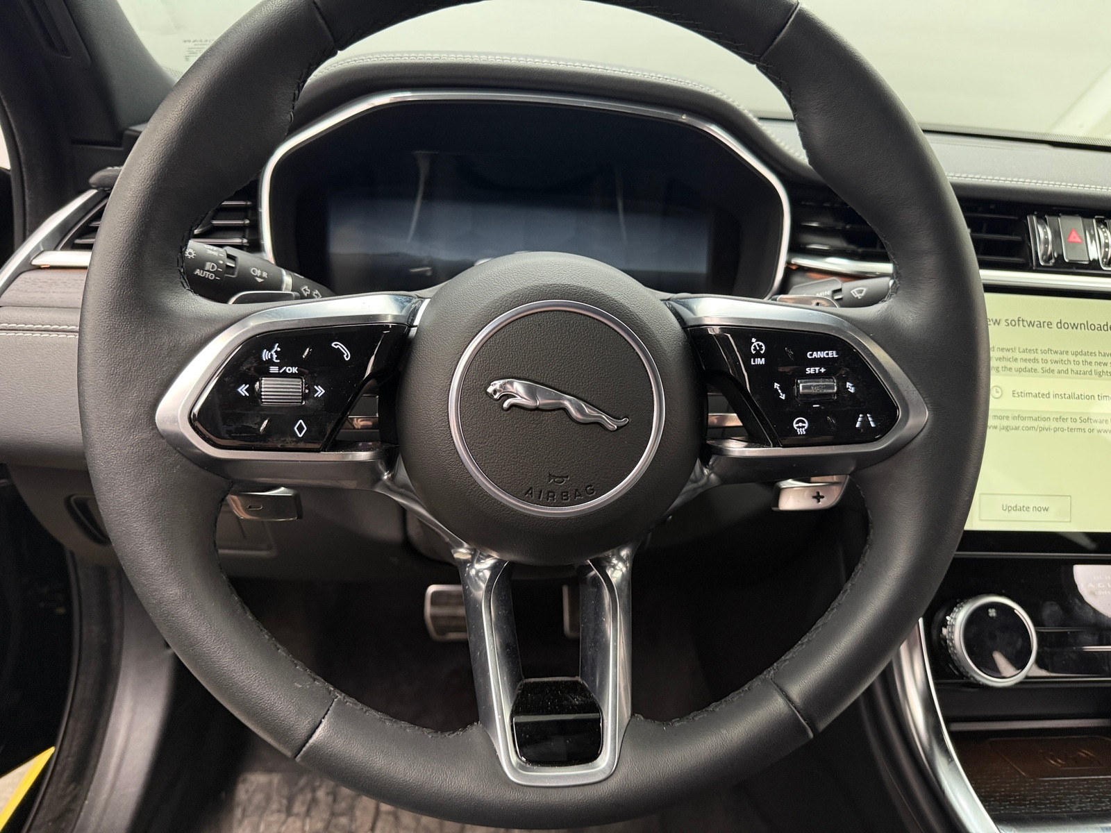 Thumbnail: 2024 Jaguar XF - 4