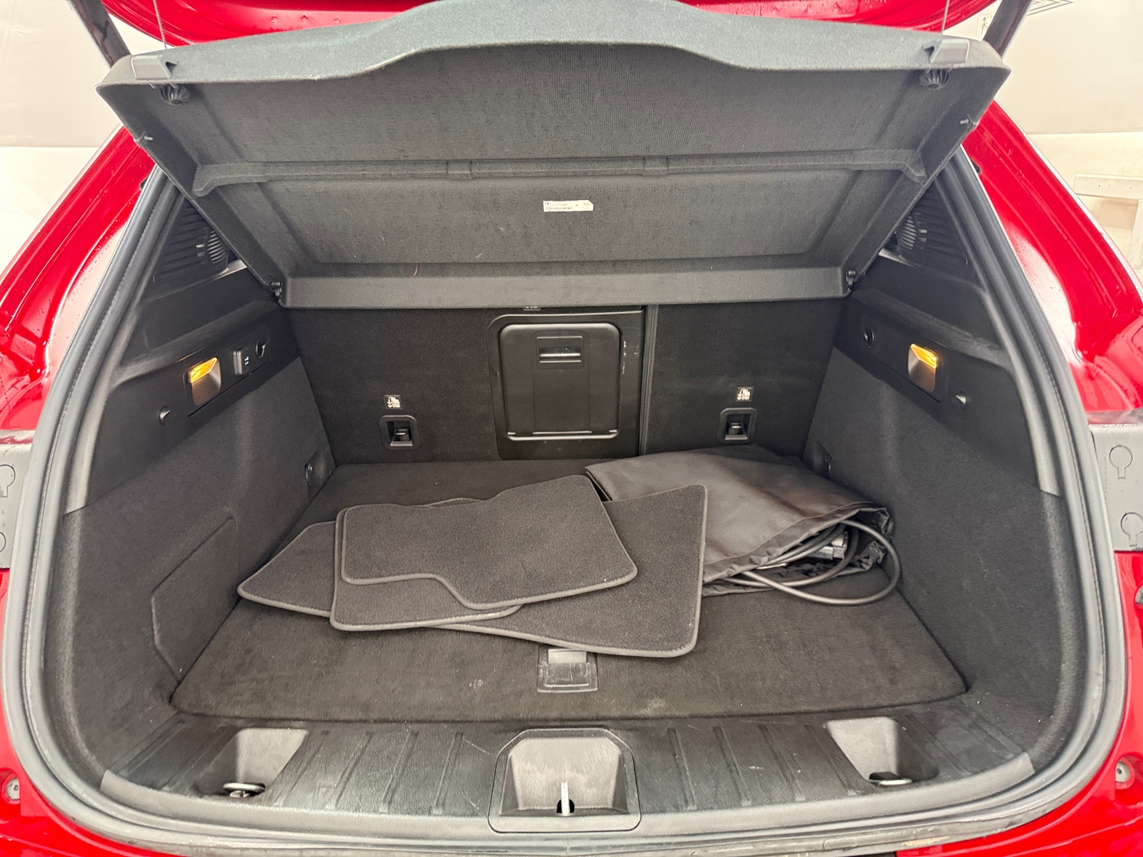 Thumbnail: 2024 Alfa Romeo Tonale - 7