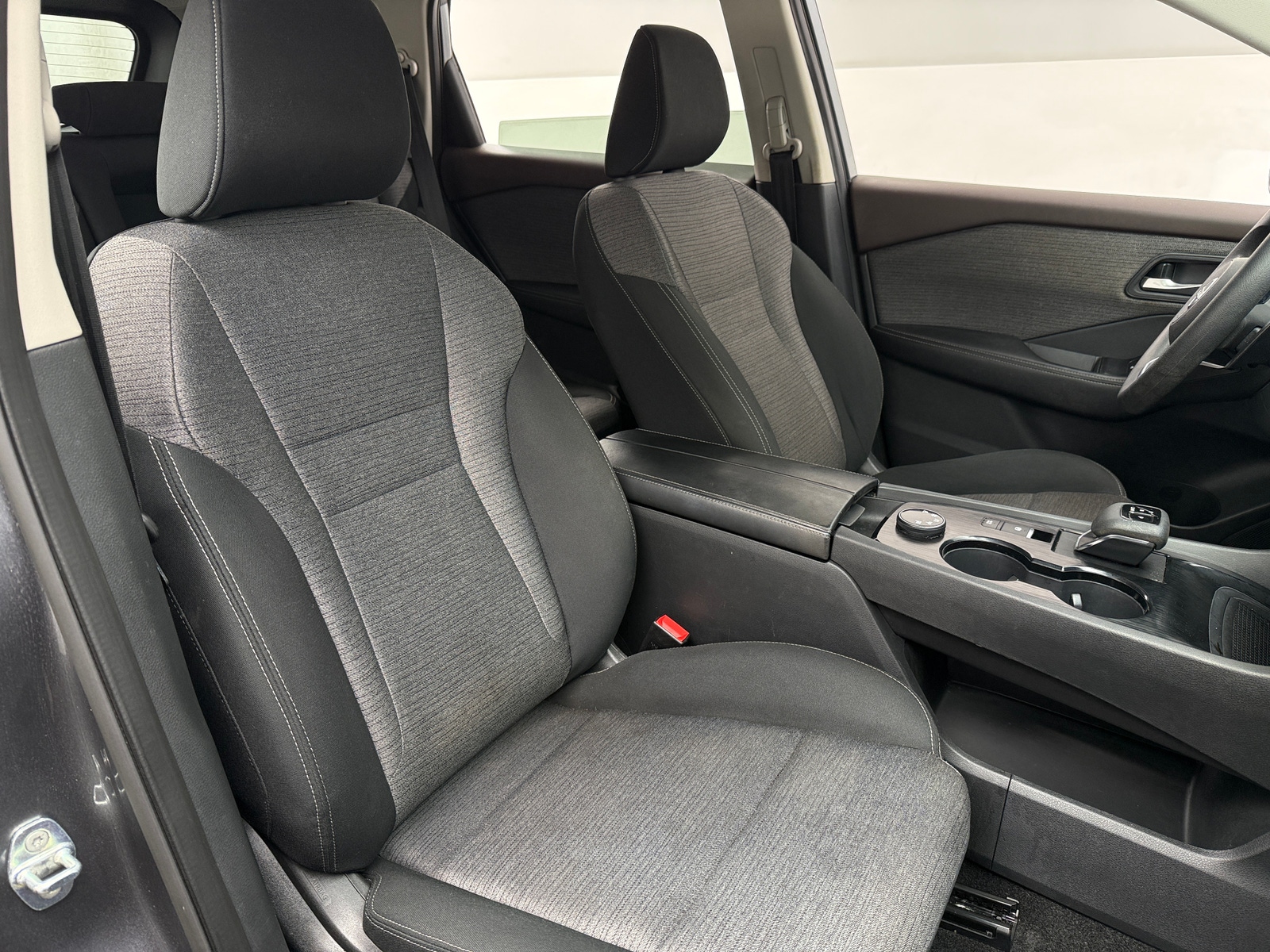 Thumbnail: 2023 Nissan Rogue - 2