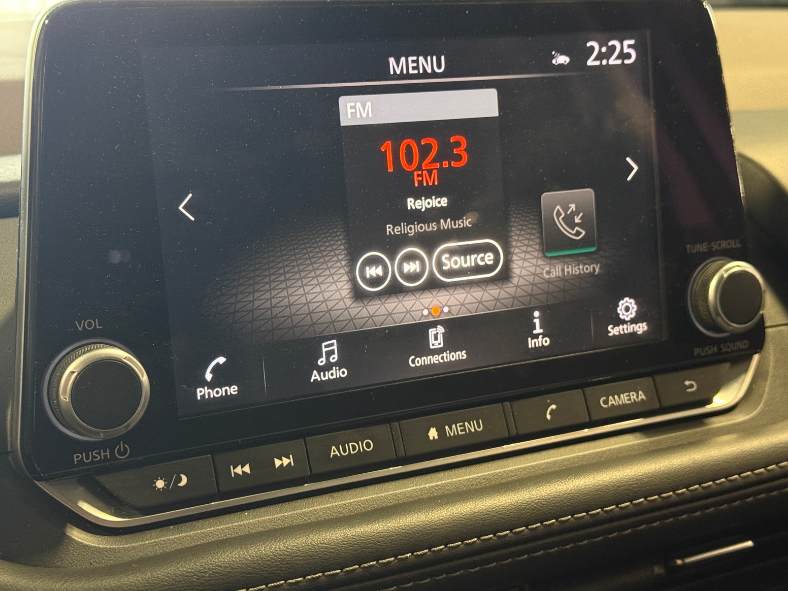 Thumbnail: 2023 Nissan Rogue - 4