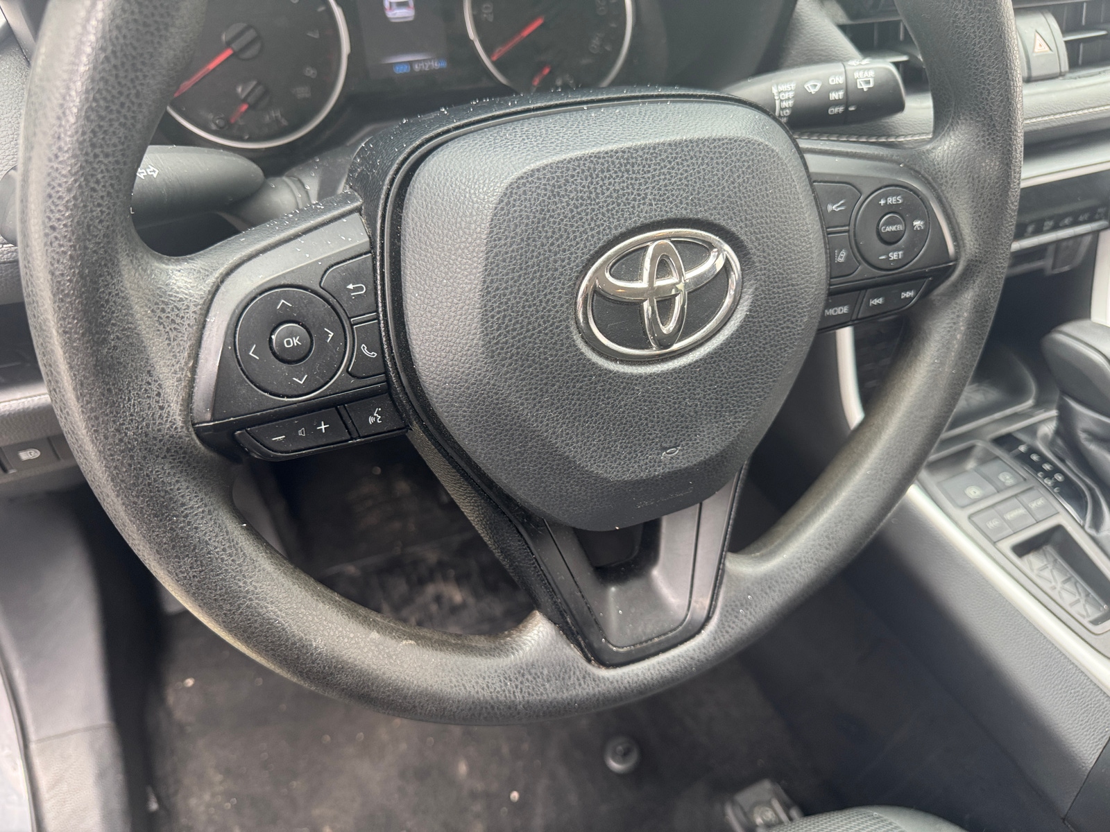 Thumbnail: 2021 Toyota RAV4 - 5