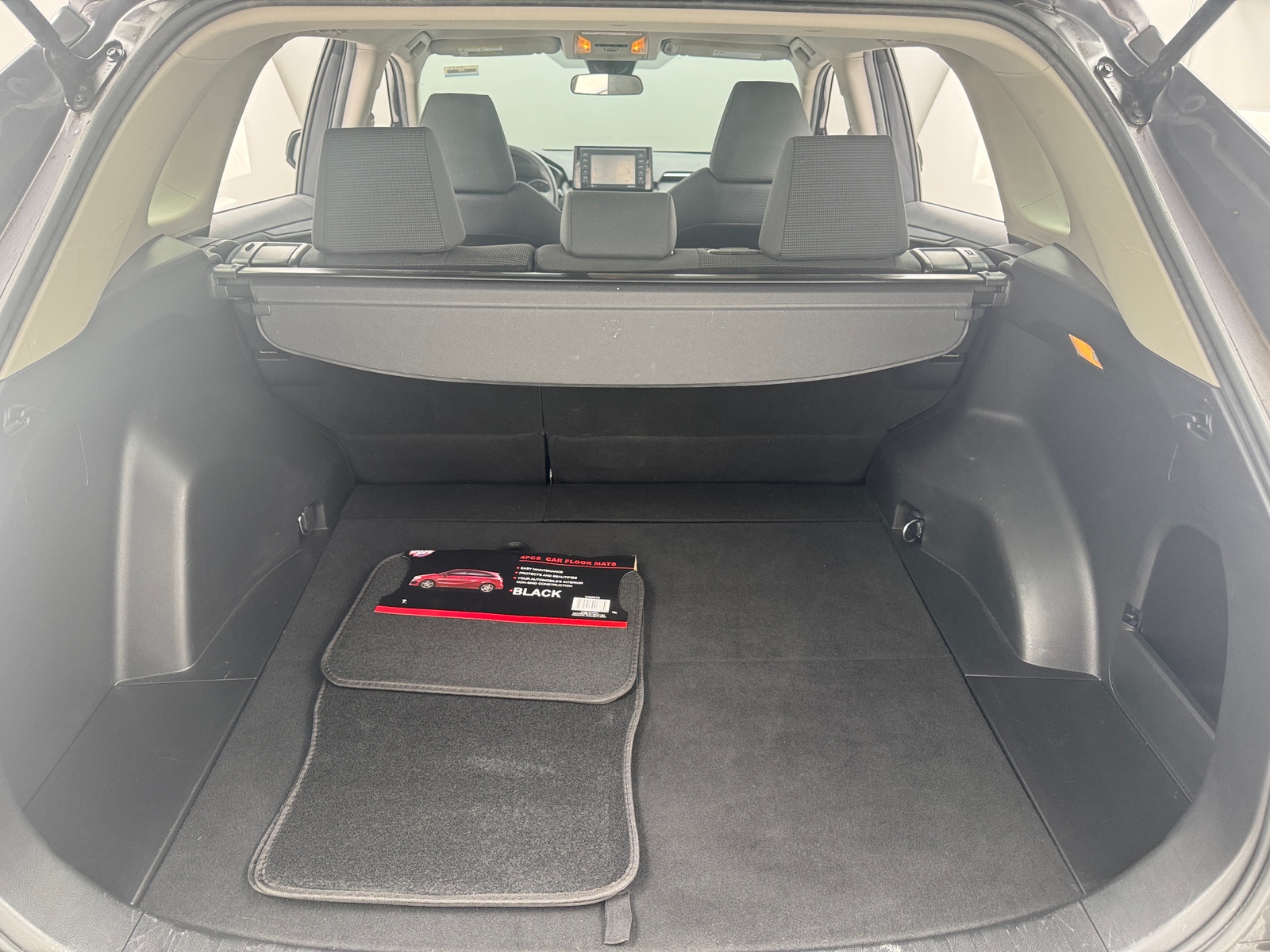 Thumbnail: 2021 Toyota RAV4 - 7