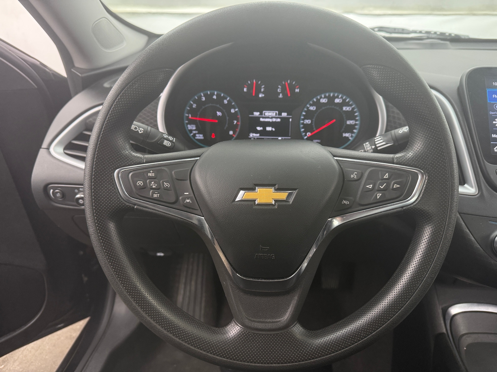 Thumbnail: 2023 Chevrolet Malibu - 5