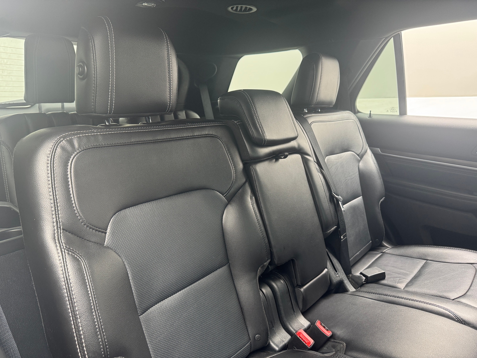 Thumbnail: 2018 Ford Explorer - 5