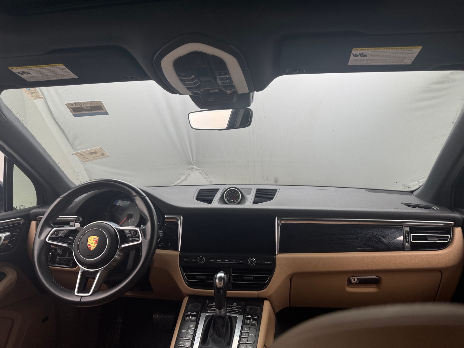 Thumbnail: 2020 Porsche Macan - 2