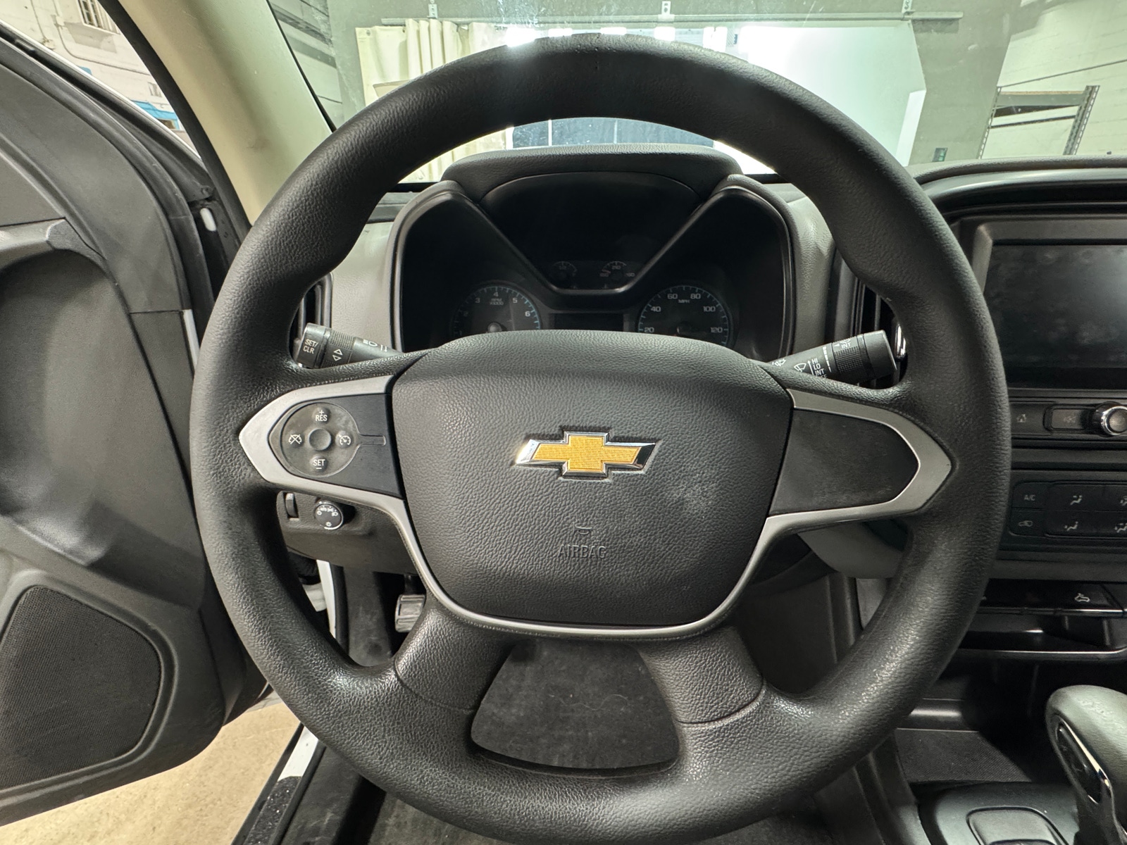 Thumbnail: 2022 Chevrolet Colorado - 5