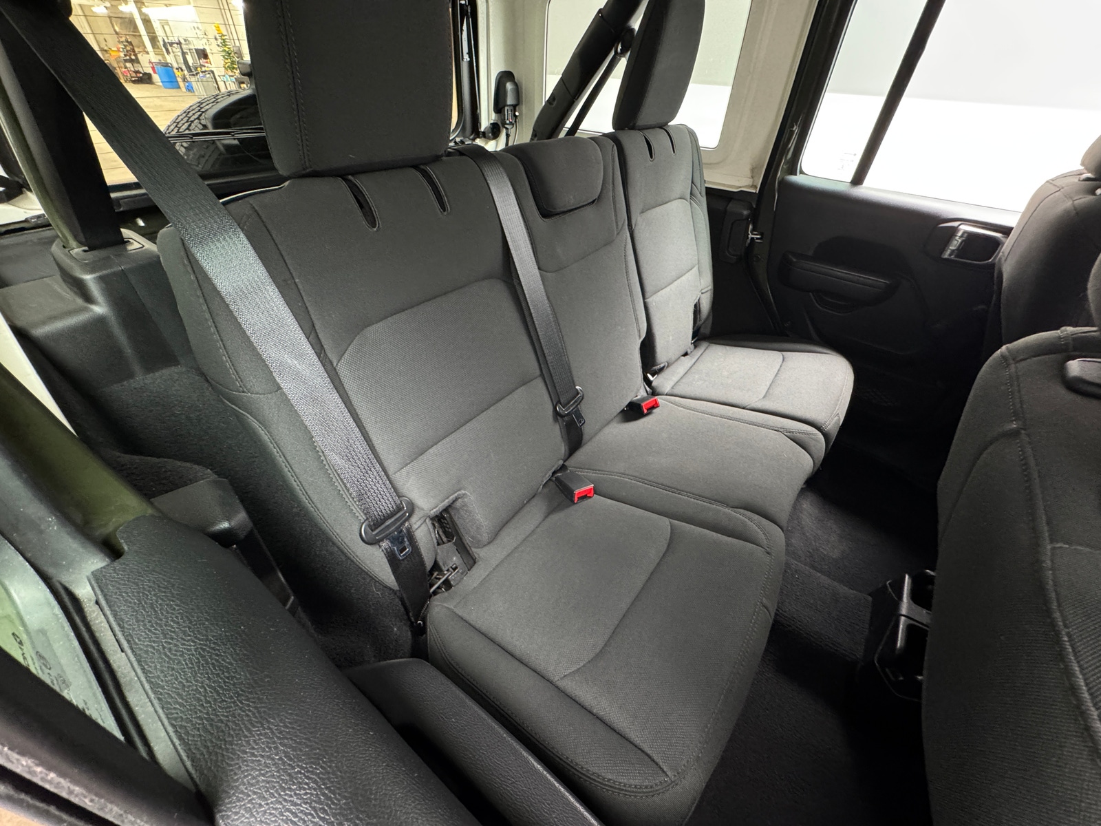 Thumbnail: 2021 Jeep Wrangler - 6