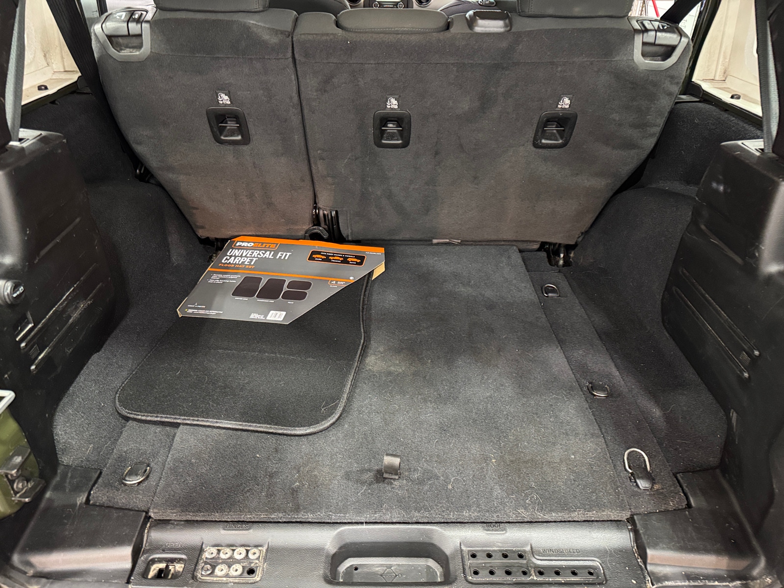 Thumbnail: 2021 Jeep Wrangler - 7