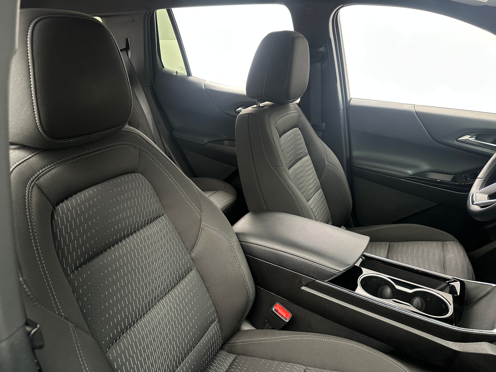 Thumbnail: 2025 Chevrolet Equinox - 2