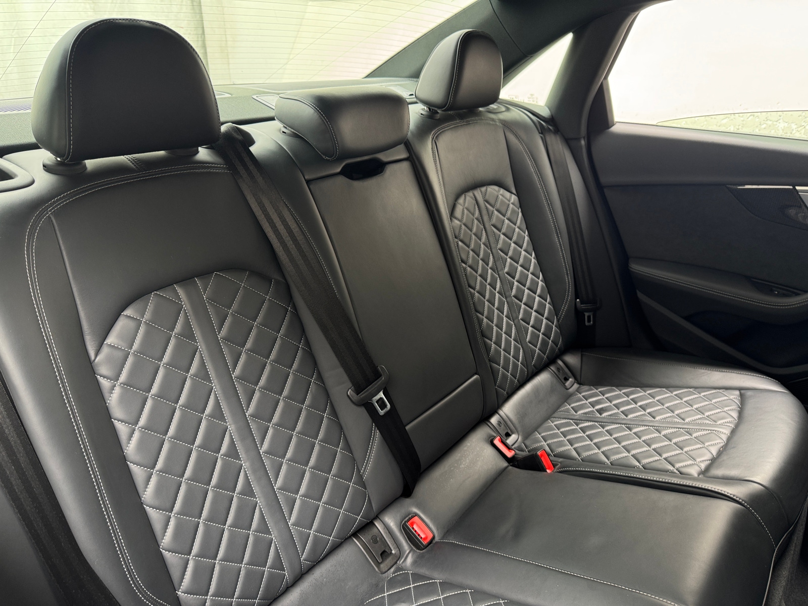 Thumbnail: 2023 Audi S4 - 5