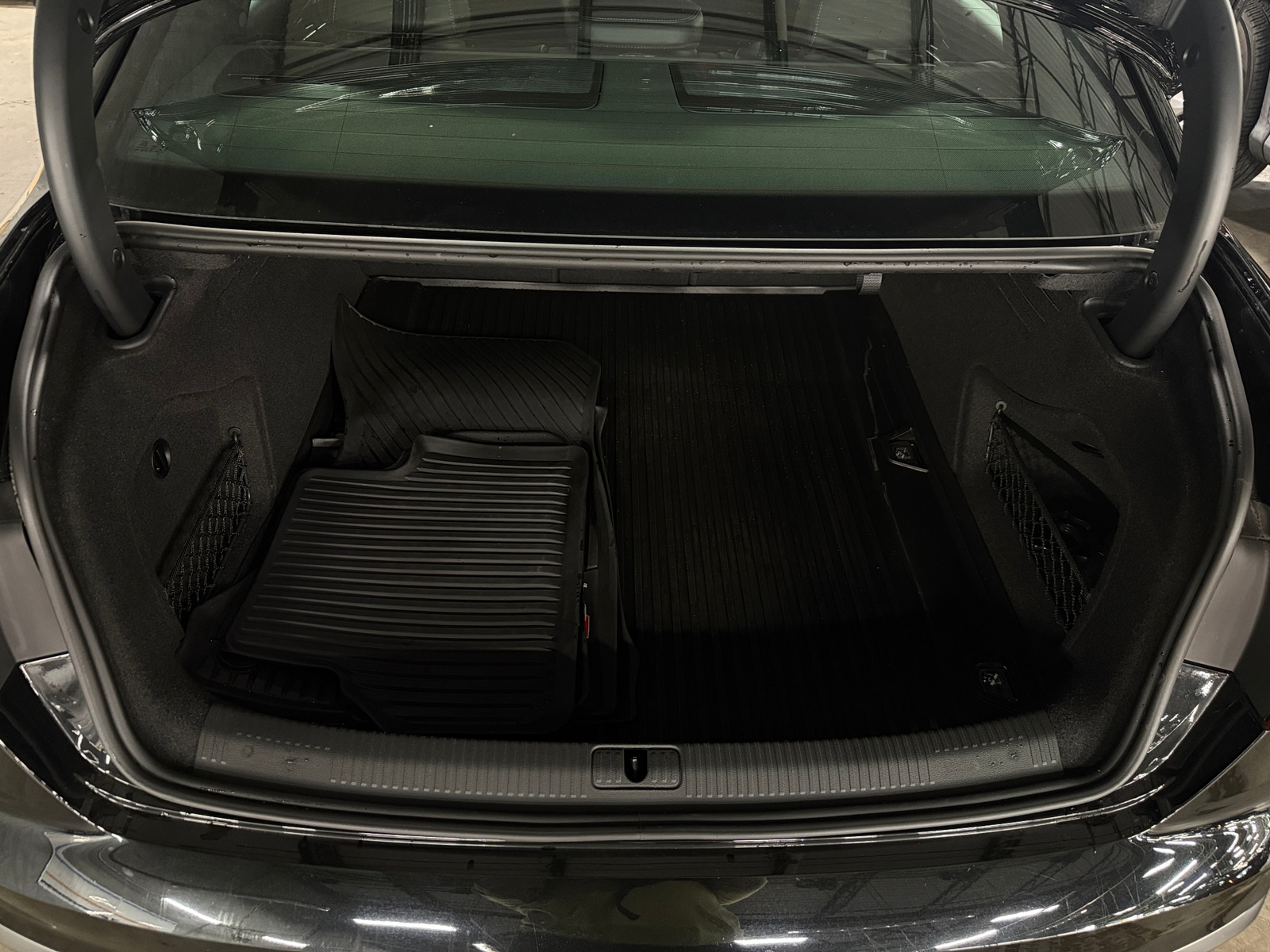 Thumbnail: 2023 Audi S4 - 6