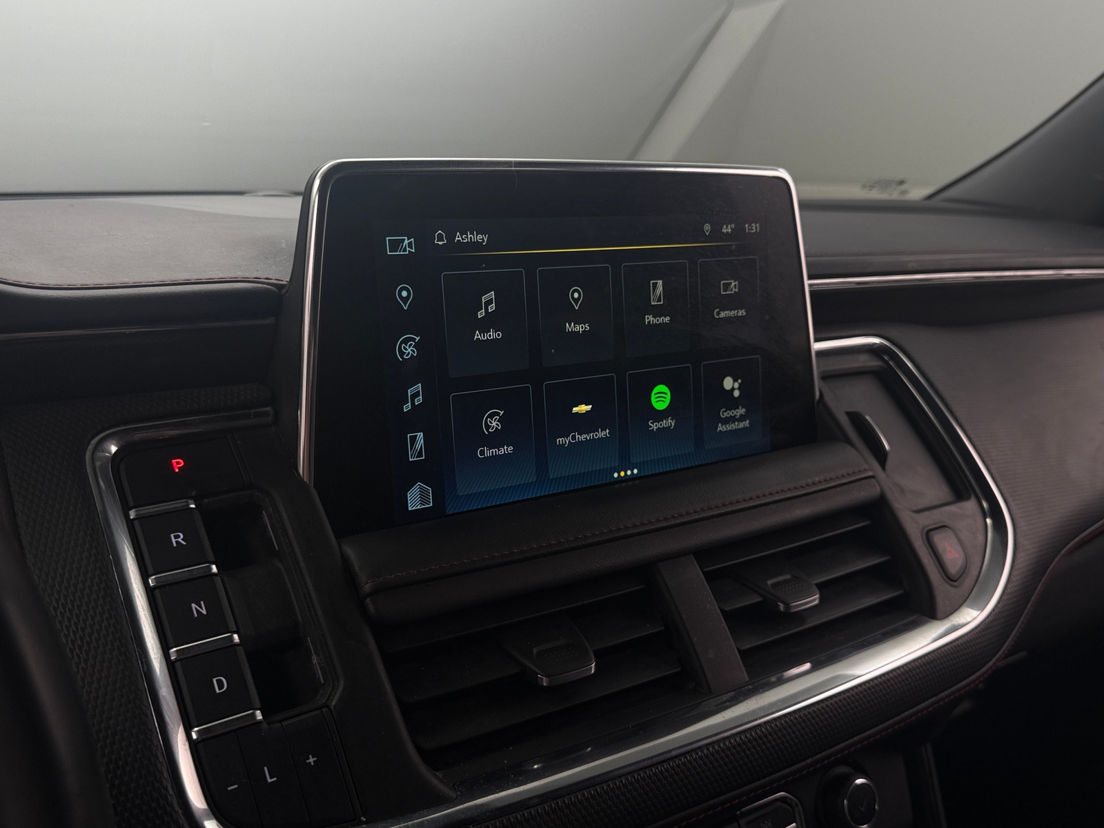 Thumbnail: 2023 Chevrolet Suburban - 3