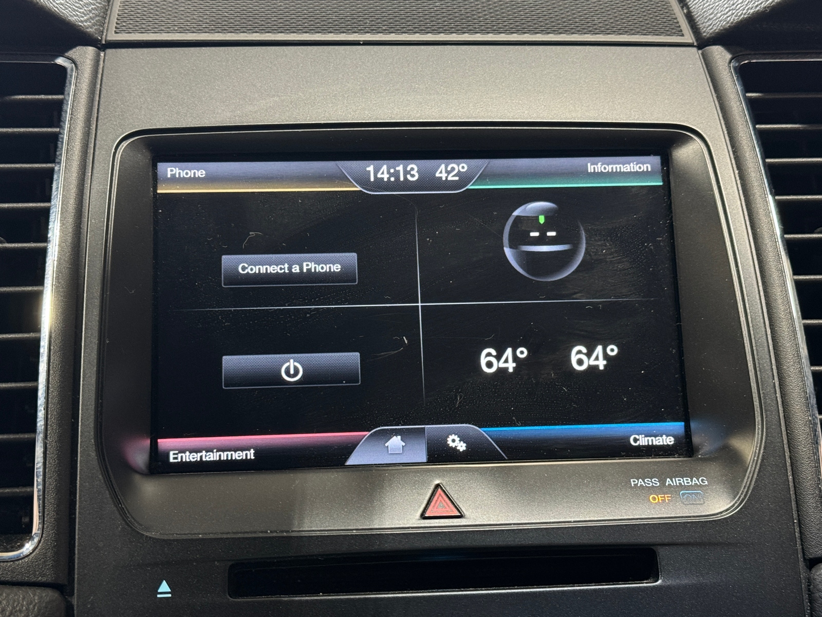 Thumbnail: 2015 Ford Taurus - 4