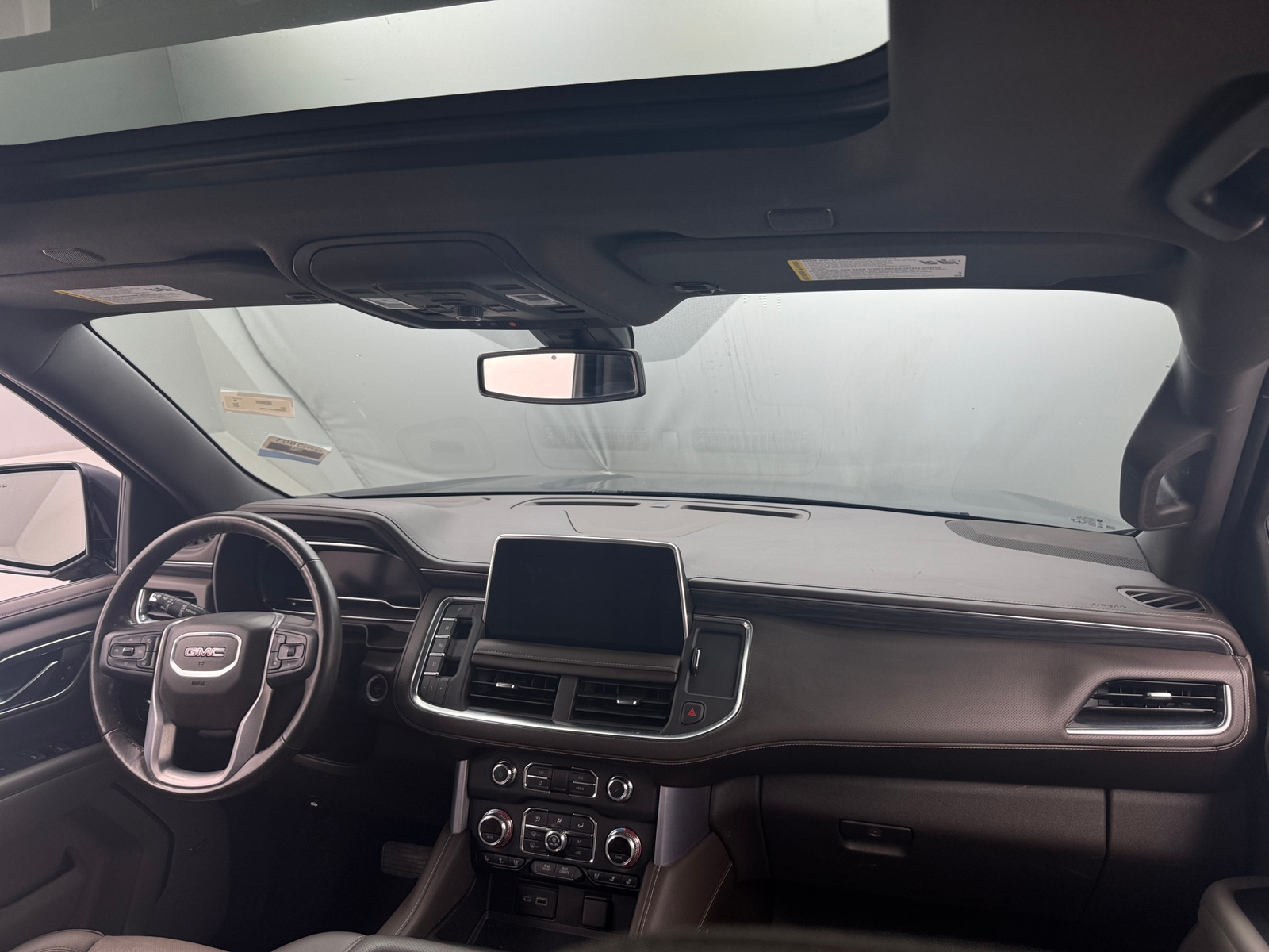 Thumbnail: 2022 GMC Yukon - 2