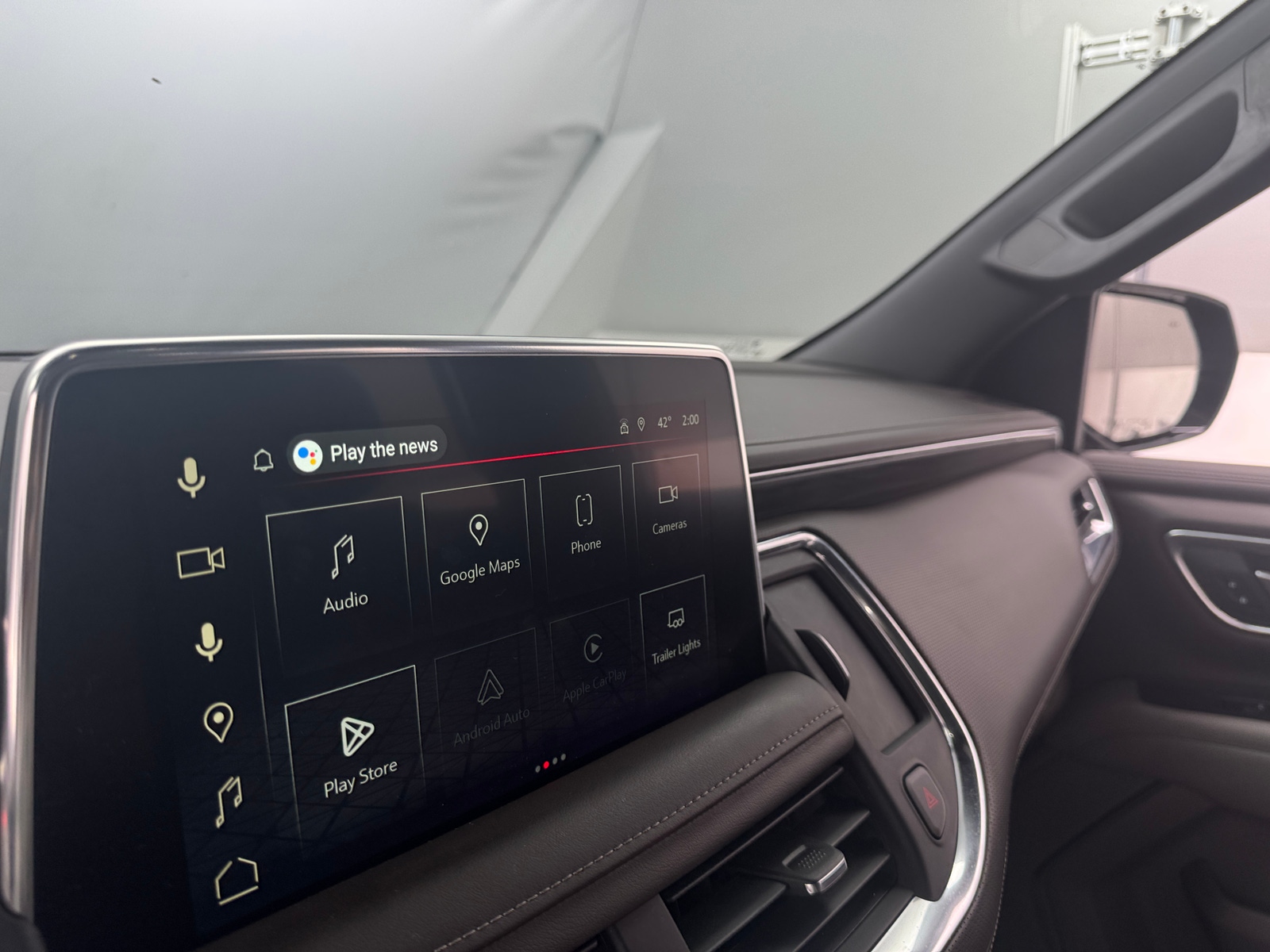 Thumbnail: 2022 GMC Yukon - 3