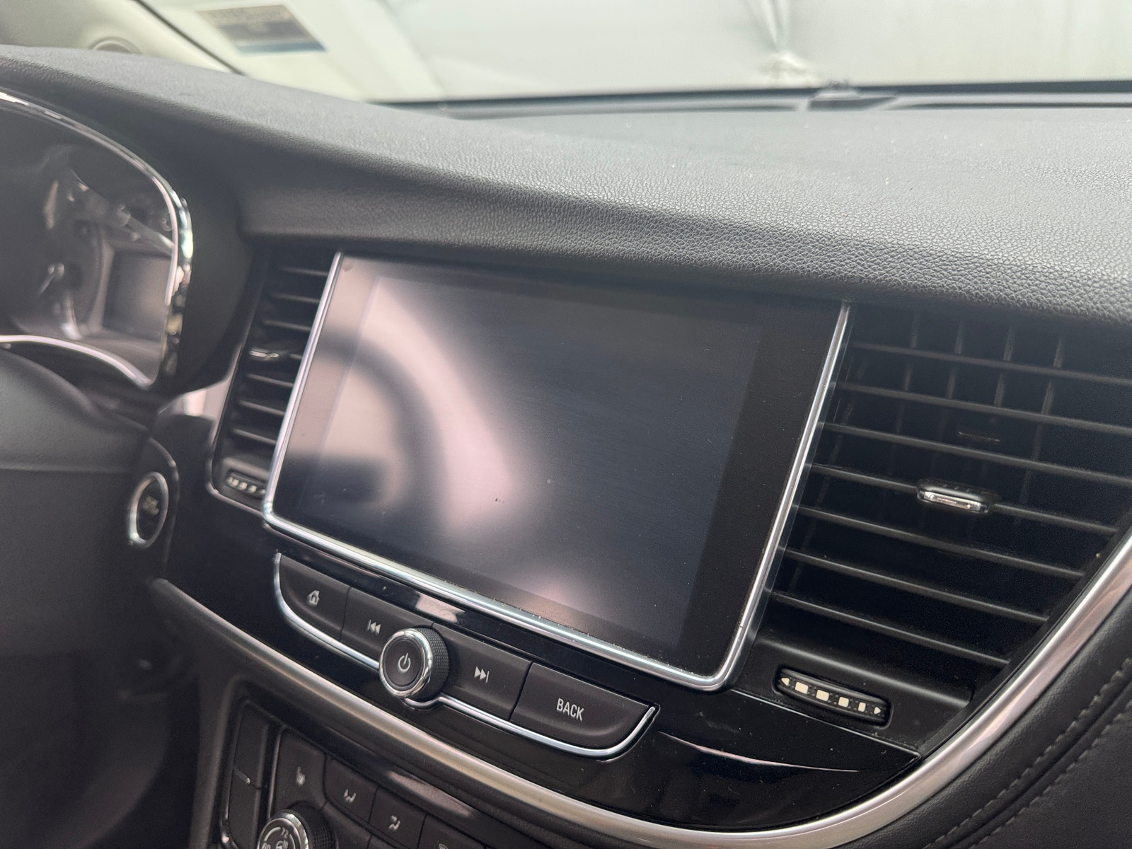 Thumbnail: 2019 Buick Encore - 3