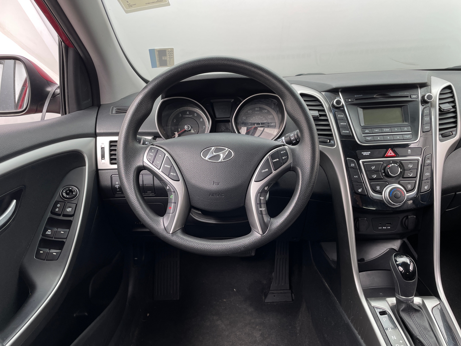 Thumbnail: 2013 Hyundai Elantra - 5