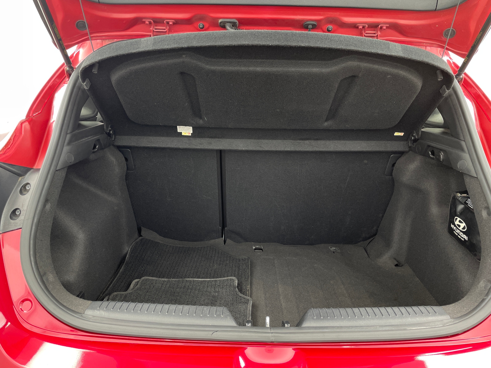 Thumbnail: 2013 Hyundai Elantra - 7