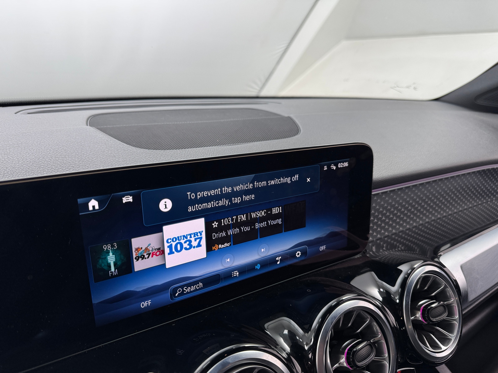 Thumbnail: 2025 Mercedes-Benz GLB - 3