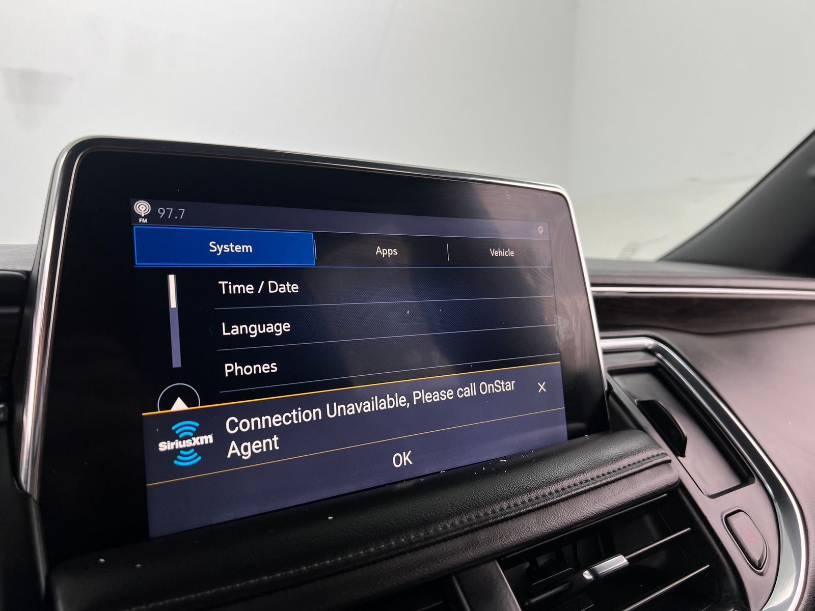 Thumbnail: 2021 Chevrolet Suburban - 3