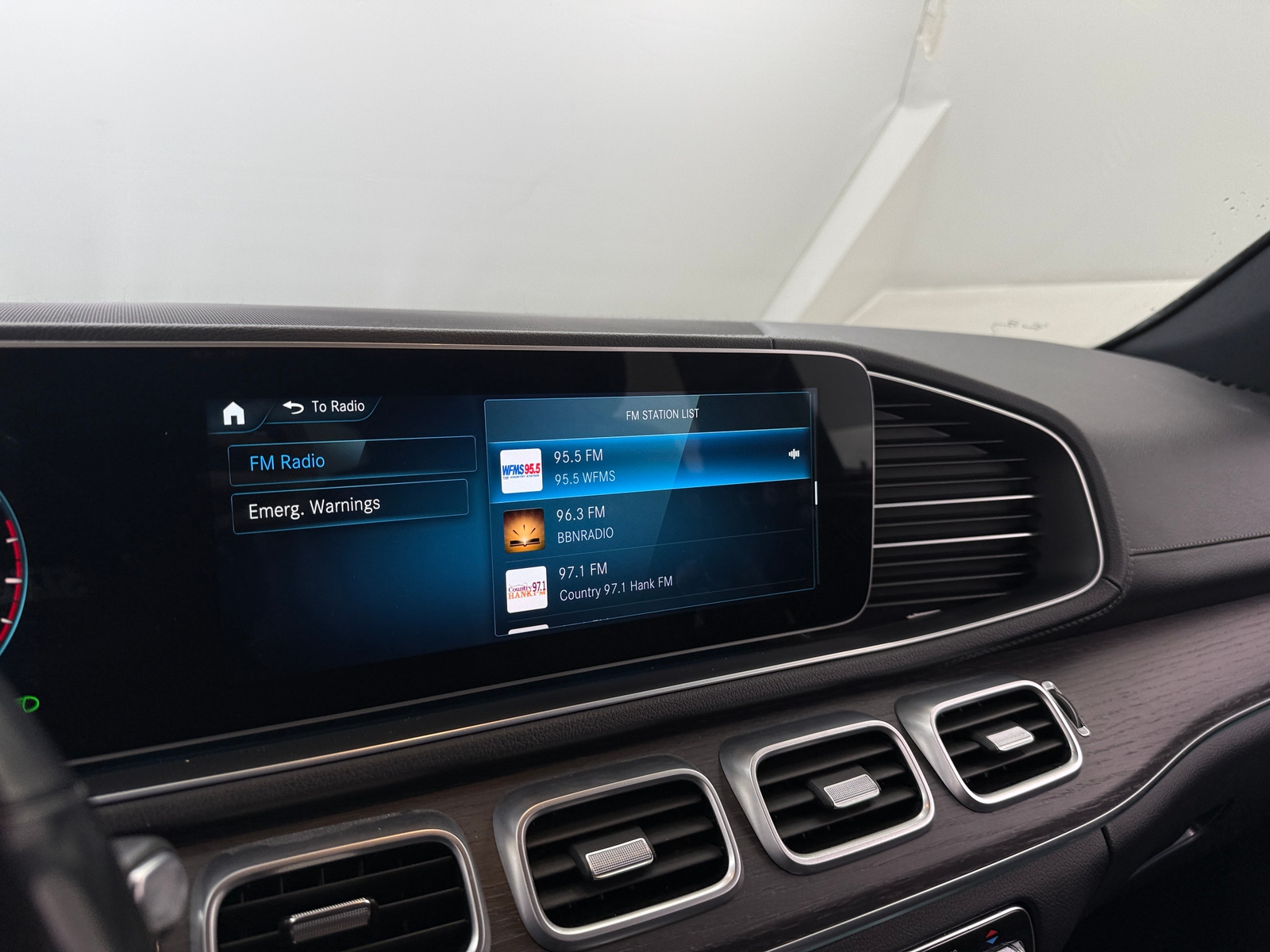 Thumbnail: 2021 Mercedes-Benz GLS - 3