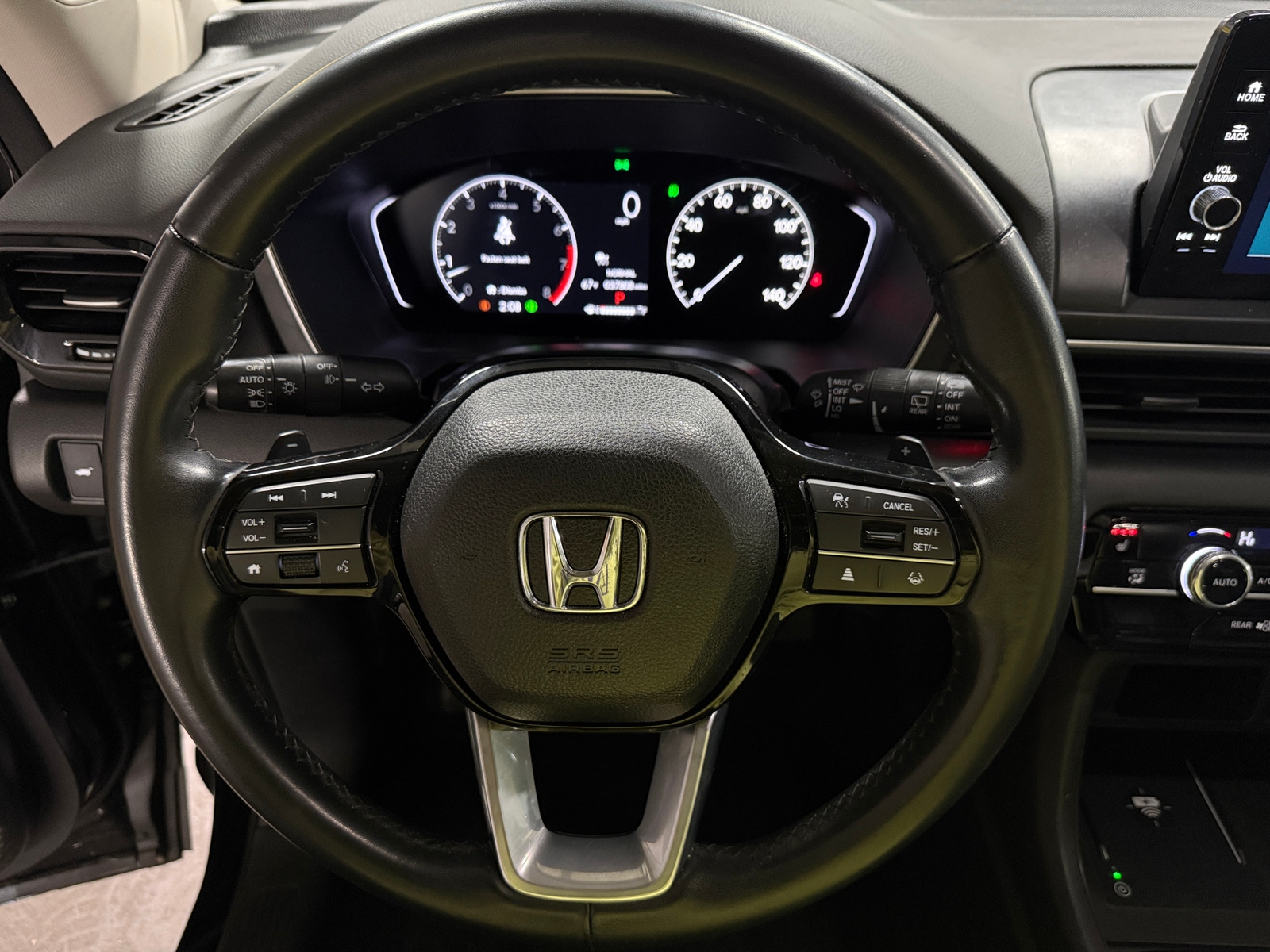 Thumbnail: 2023 Honda Pilot - 4