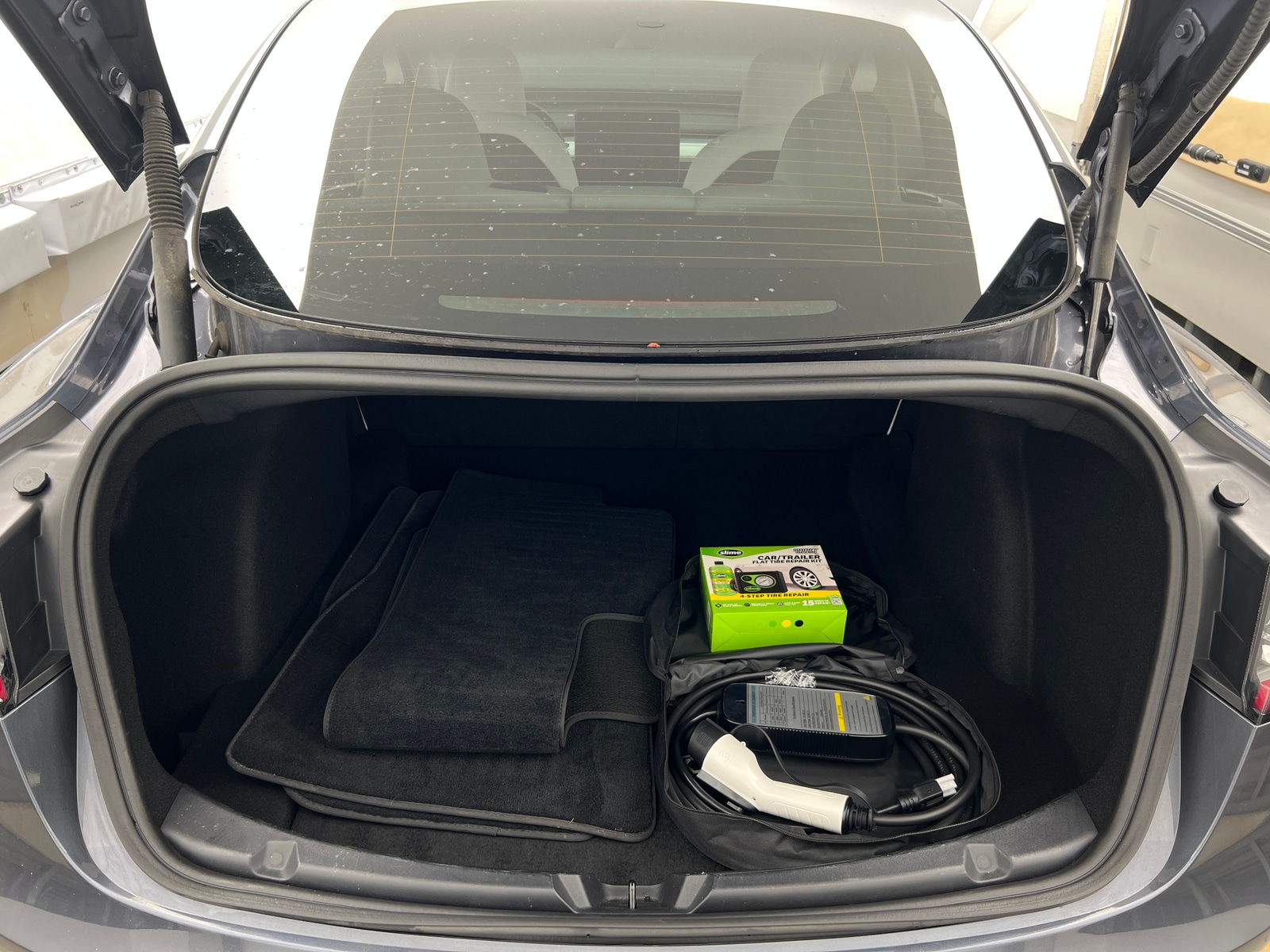 Thumbnail: 2022 Tesla Model 3 - 6