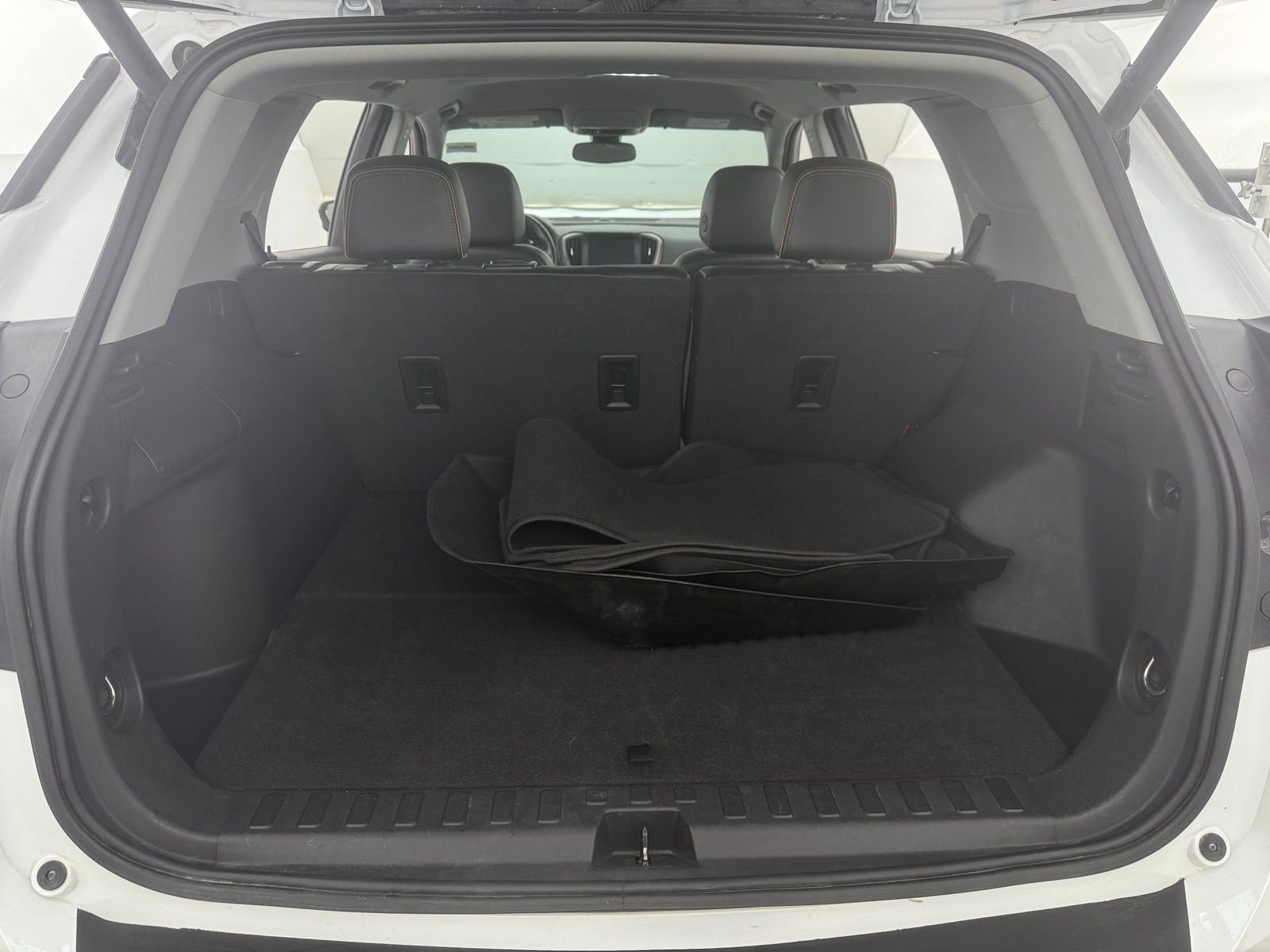 Thumbnail: 2023 GMC Terrain - 6