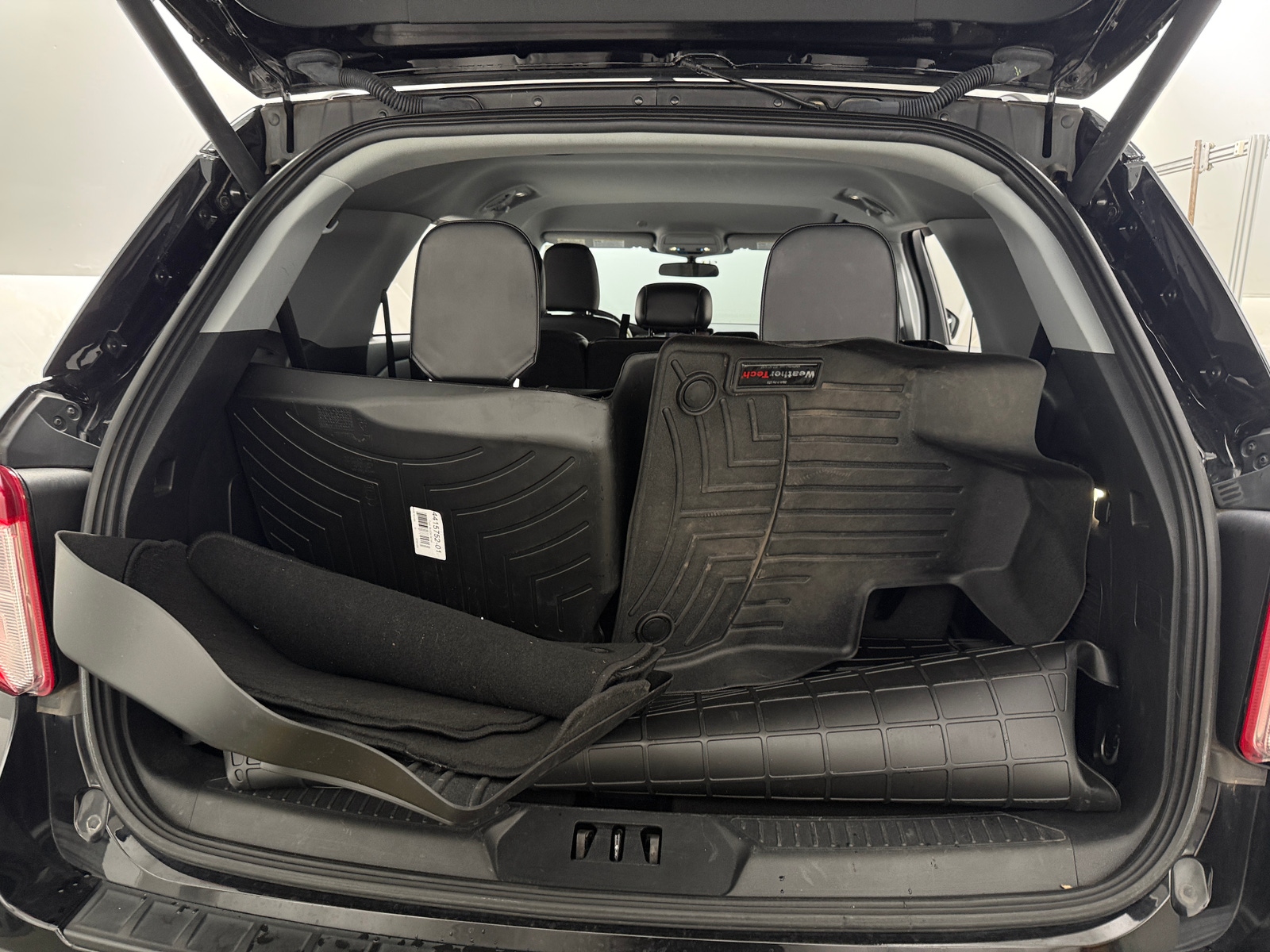 Thumbnail: 2023 Ford Explorer - 7