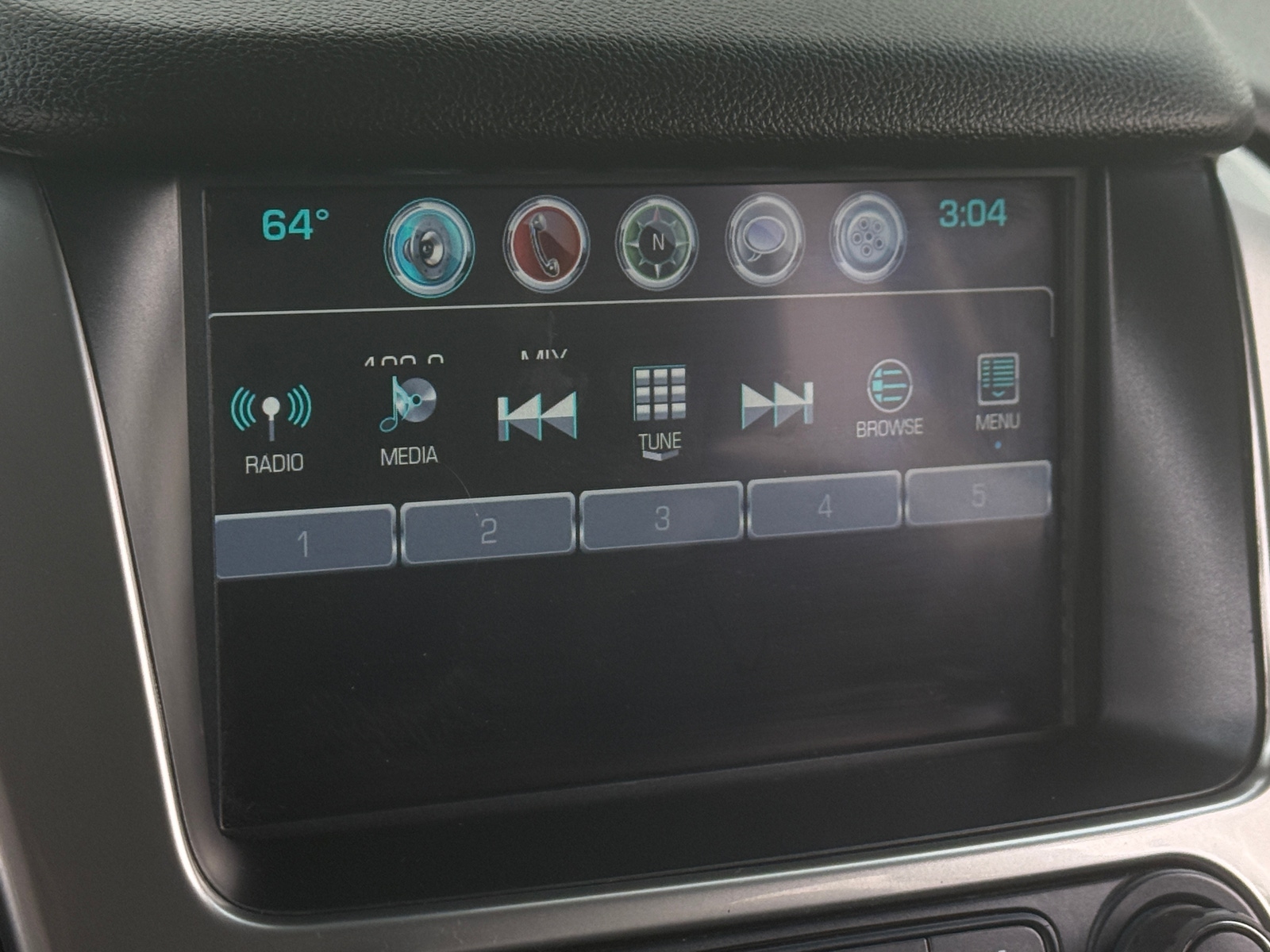 Thumbnail: 2018 Chevrolet Tahoe - 3