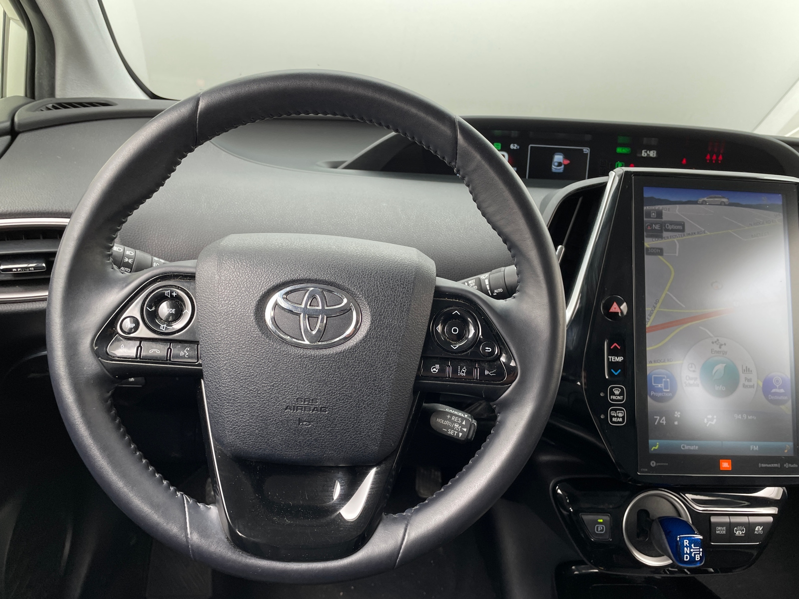 Thumbnail: 2020 Toyota Prius Prime - 4