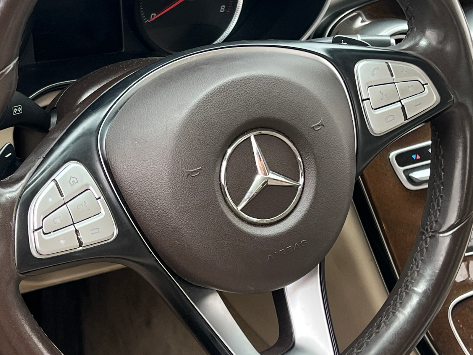 Thumbnail: 2017 Mercedes-Benz C-Class - 4