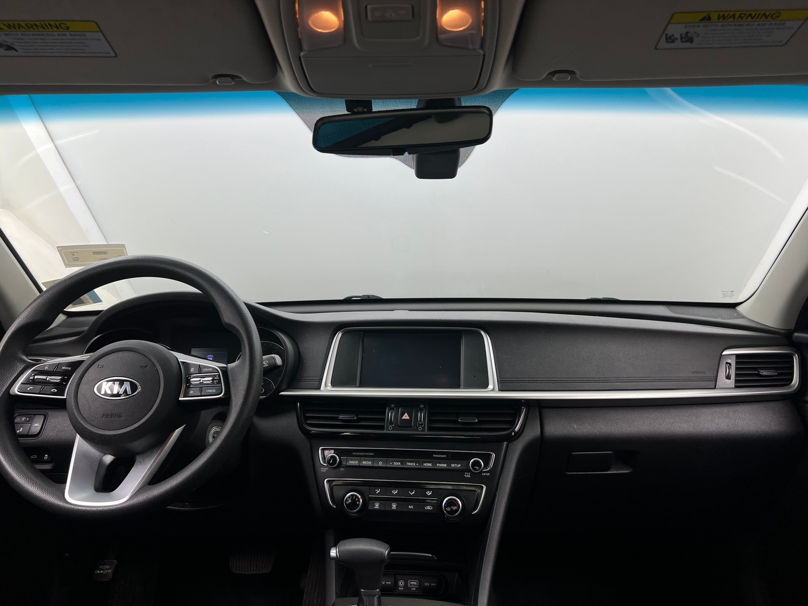 Thumbnail: 2019 Kia Optima - 3