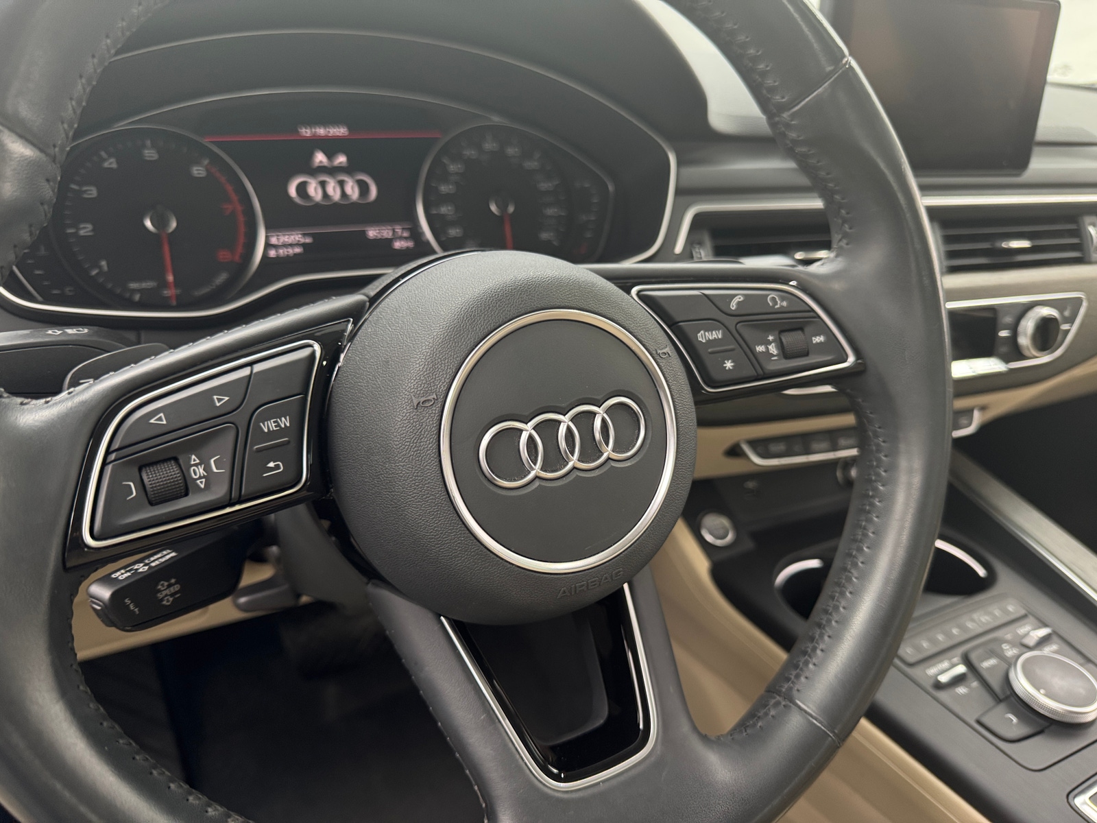 Thumbnail: 2019 Audi A4 - 4