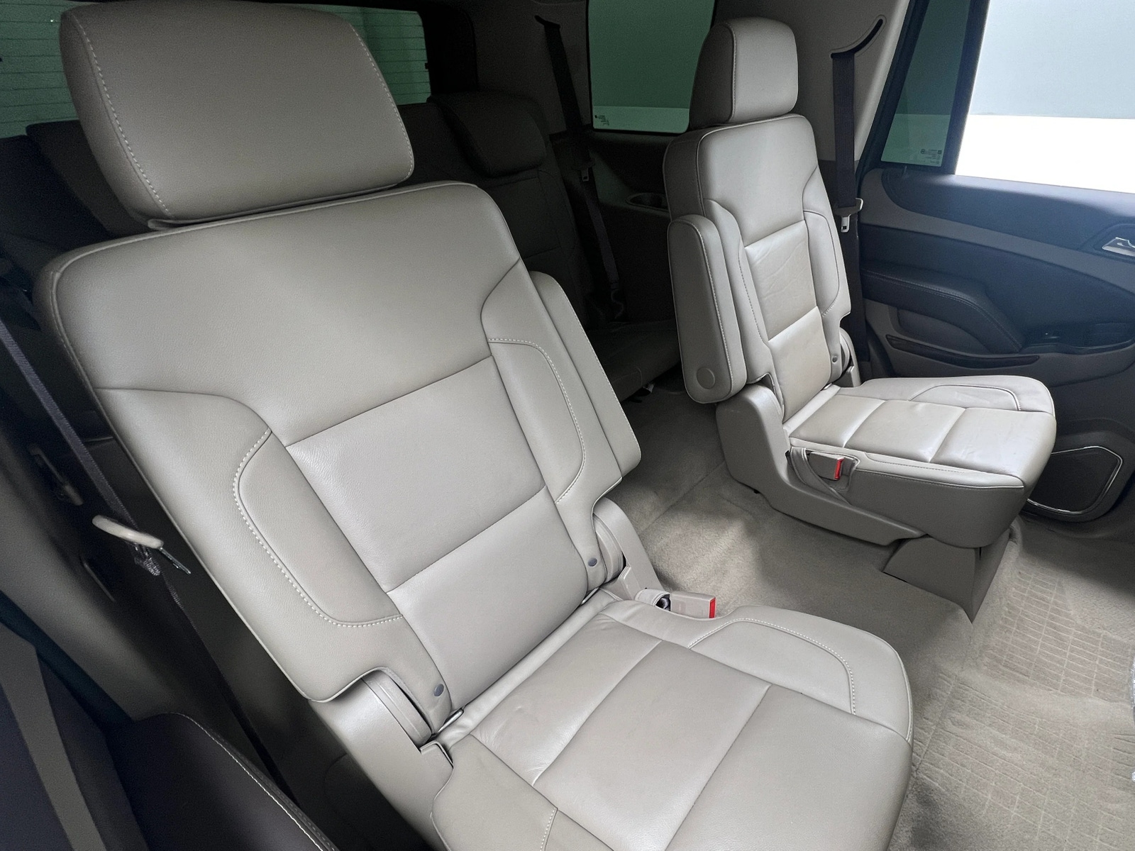 Thumbnail: 2020 Chevrolet Tahoe - 5