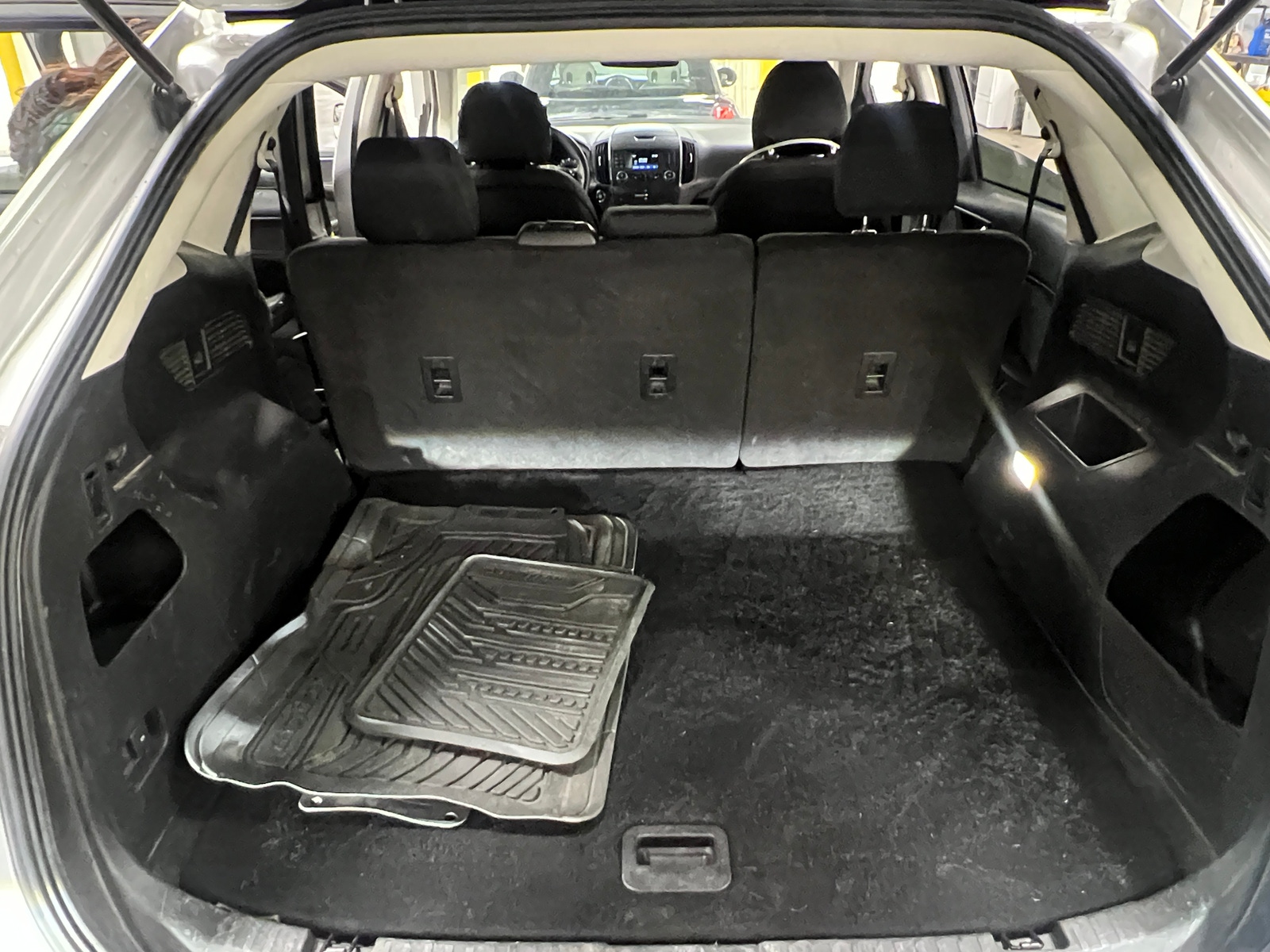 Thumbnail: 2016 Ford Edge - 7