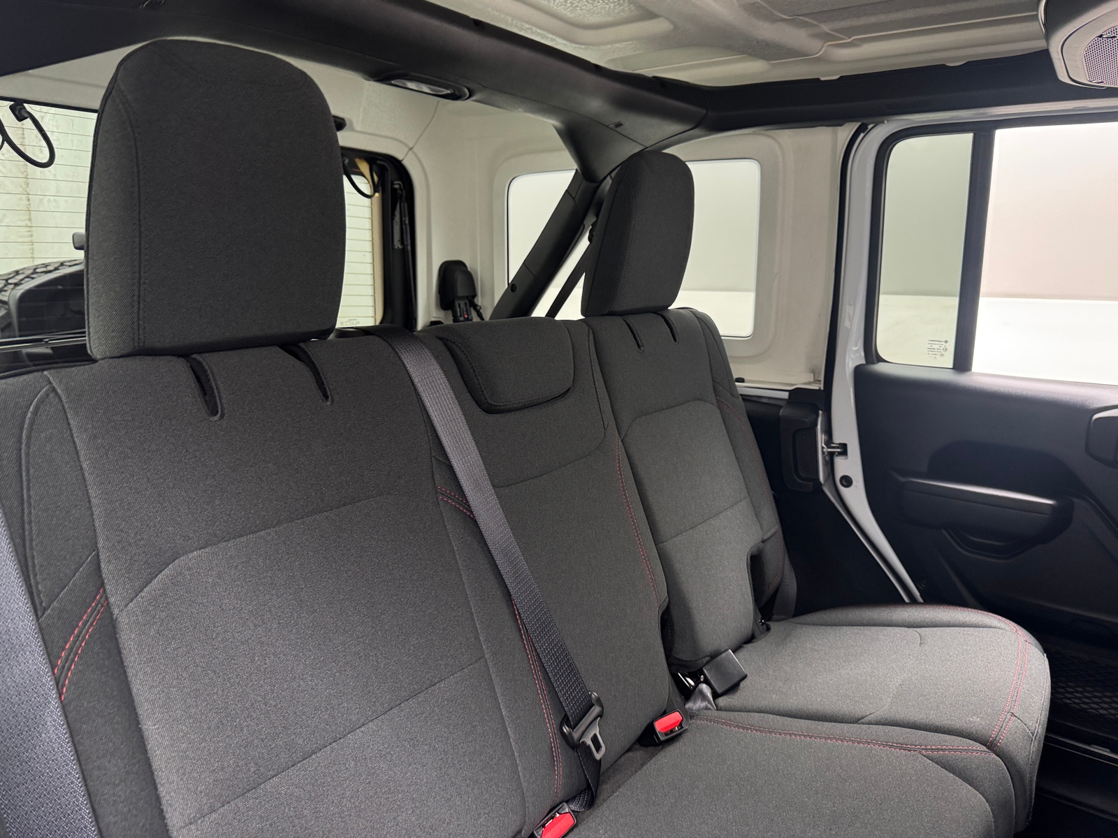 Thumbnail: 2025 Jeep Wrangler - 6