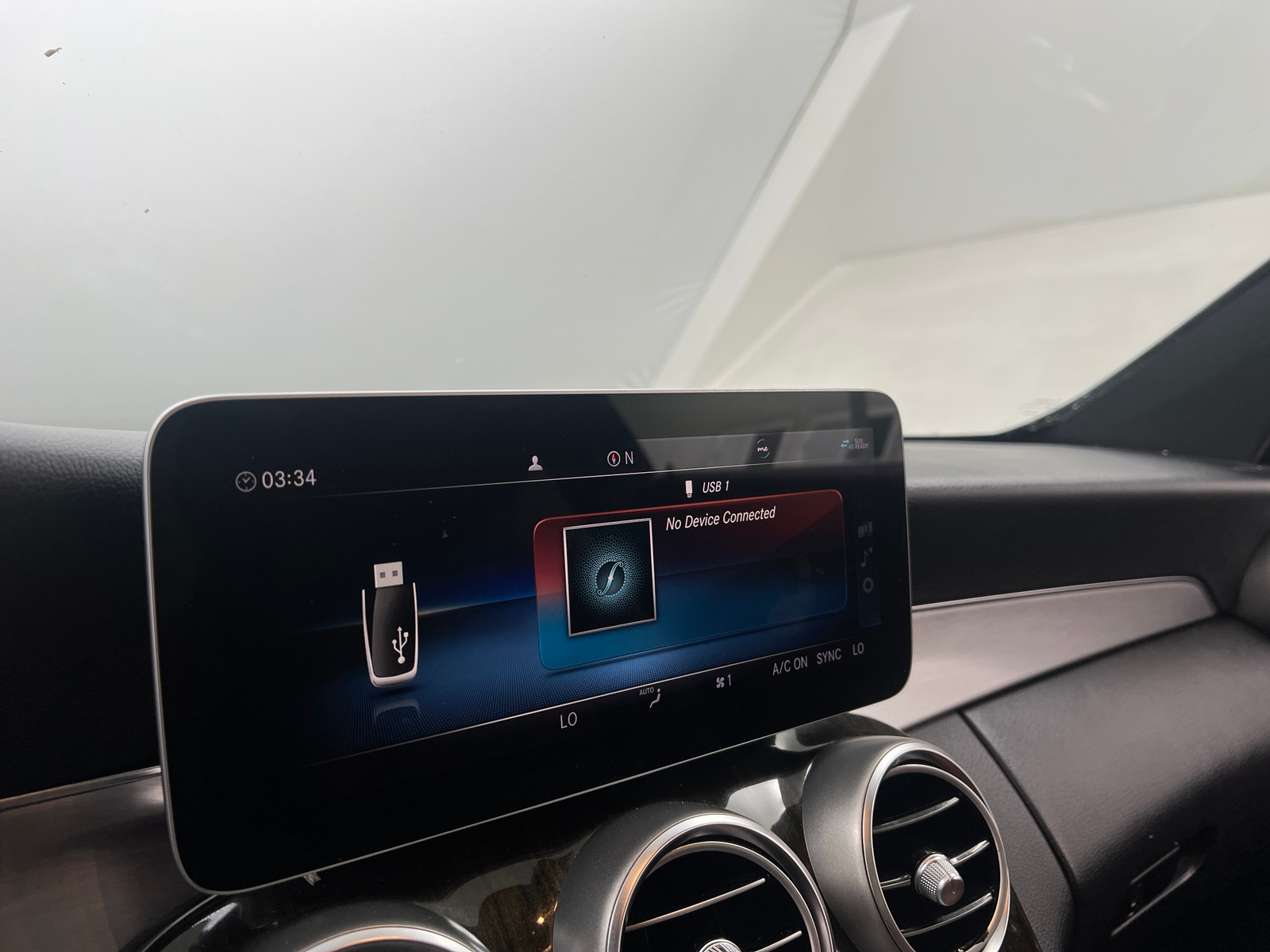 Thumbnail: 2019 Mercedes-Benz C-Class - 2