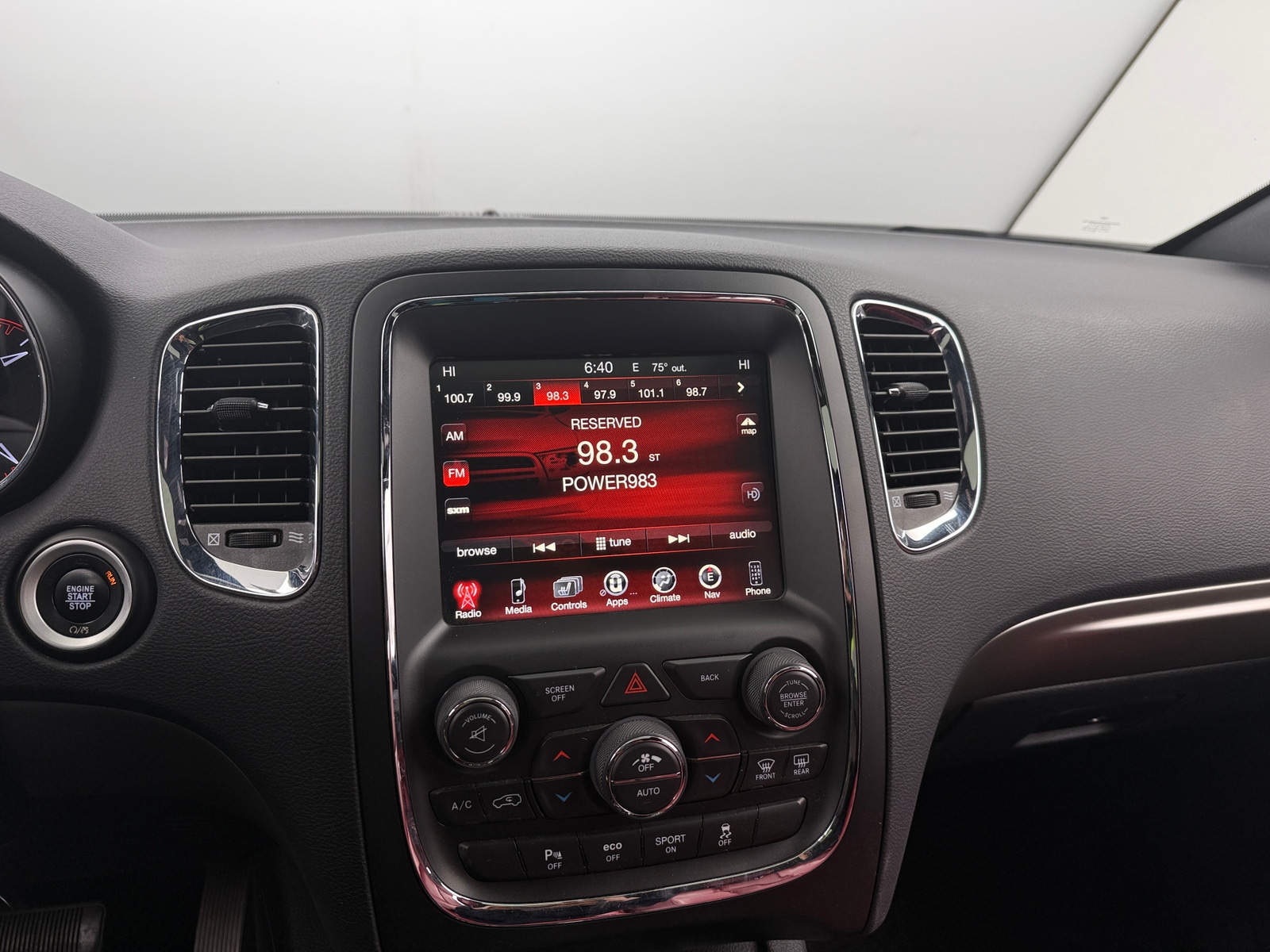 Thumbnail: 2017 Dodge Durango - 3