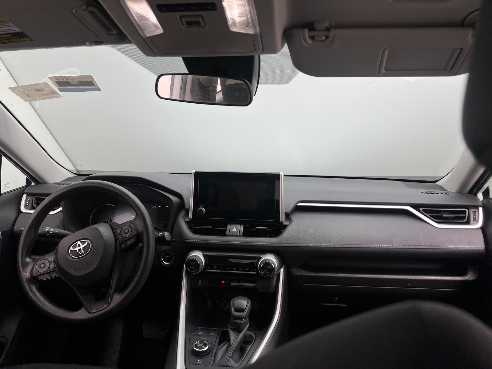 Thumbnail: 2024 Toyota RAV4 - 3