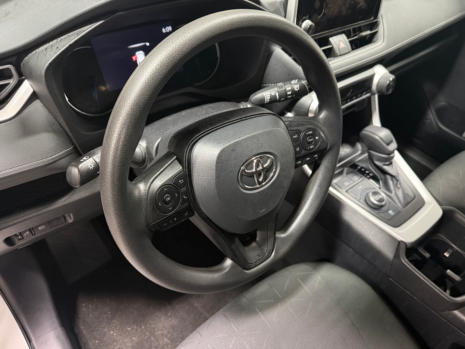 Thumbnail: 2024 Toyota RAV4 - 5